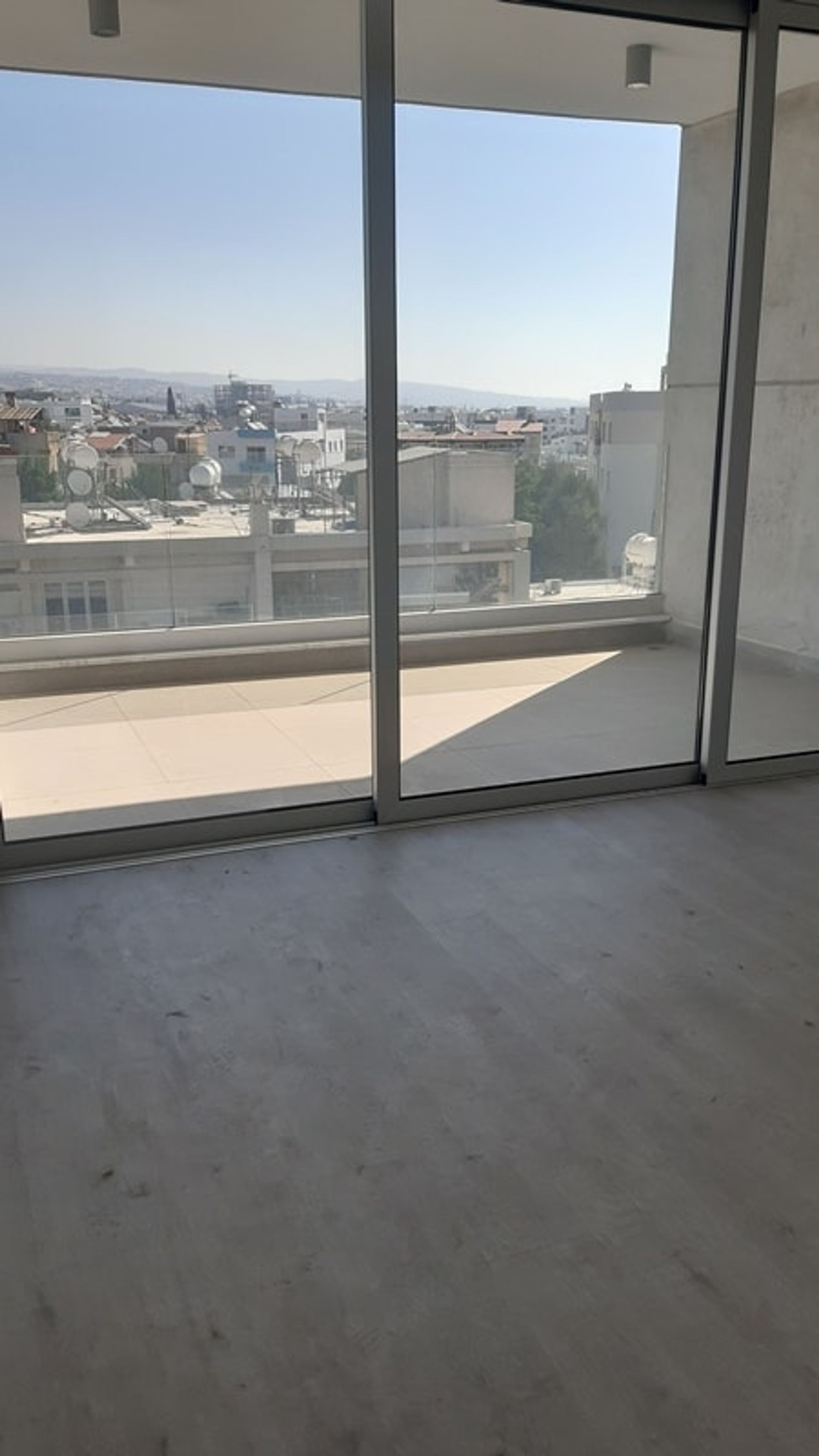 公寓 在 Mesa Geitonia, Limassol 10755999