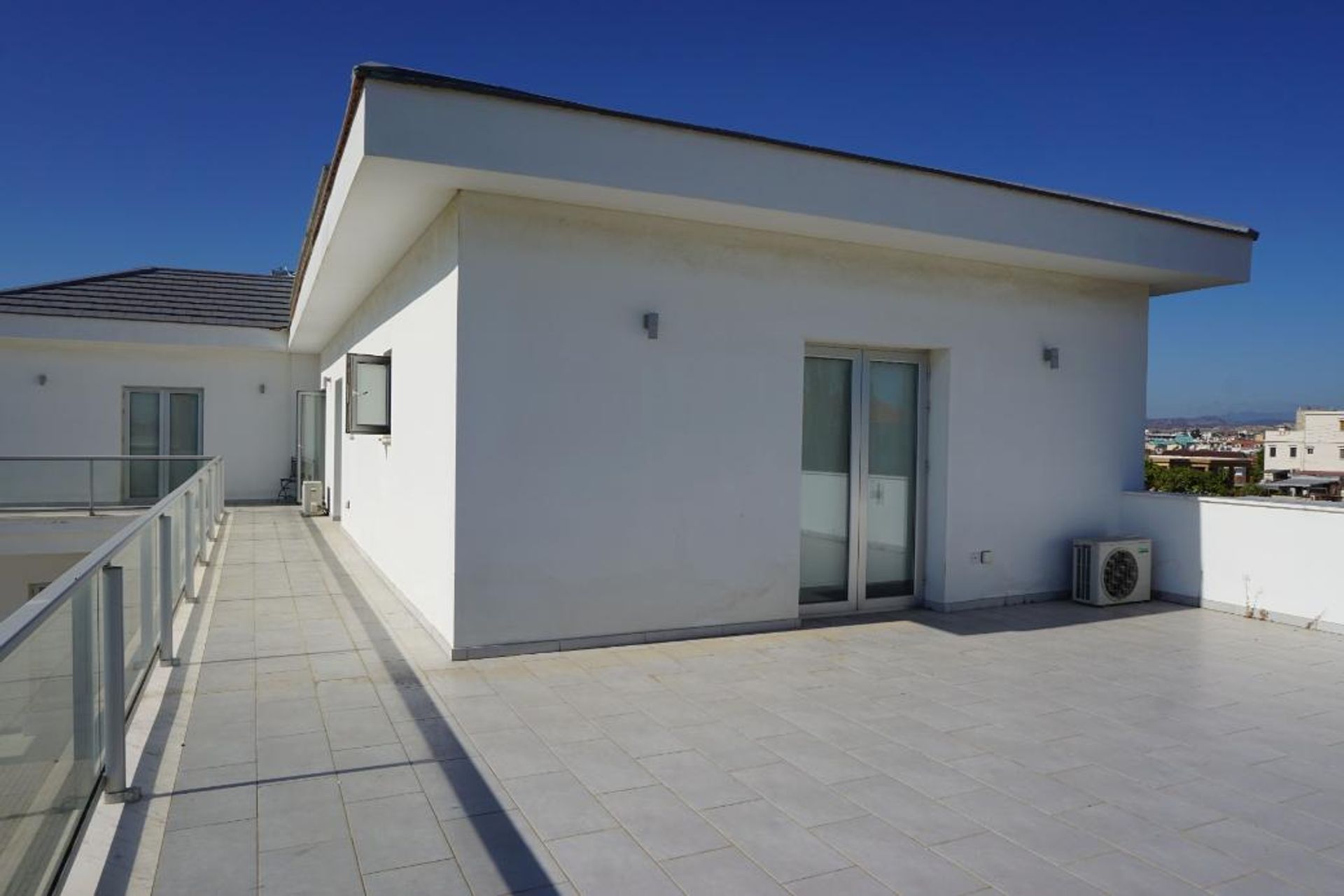 rumah dalam Aradippou, Larnaca 10756632