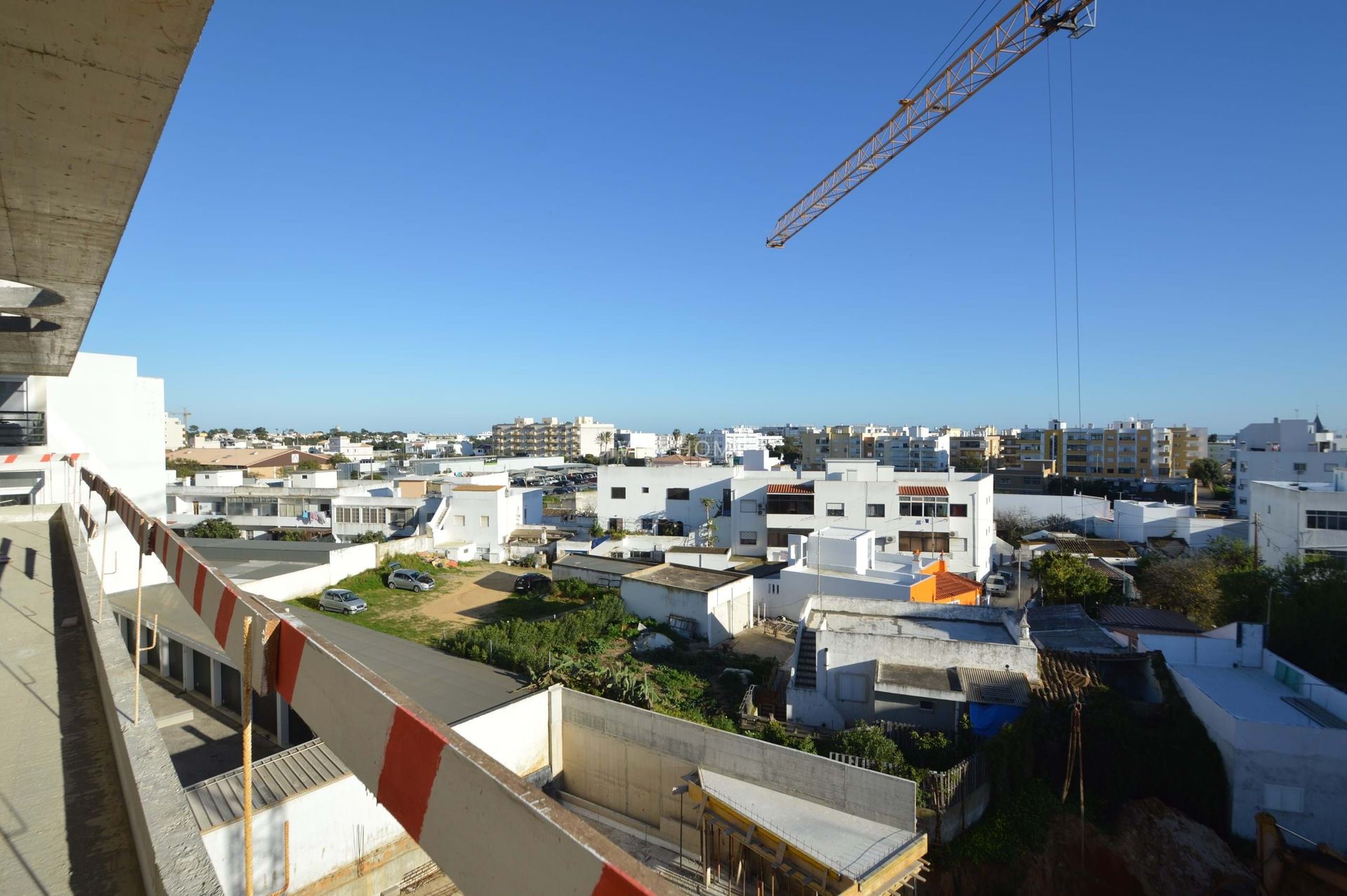 Condominium in Quelfes, Faro 10756689