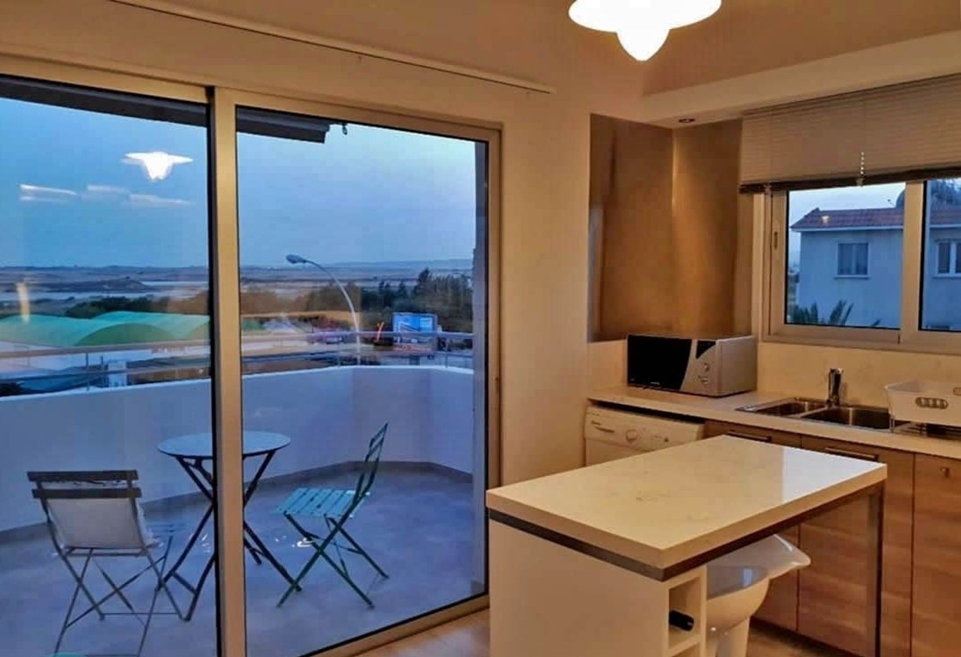 Condominium in Larnaca, Larnaca 10756811