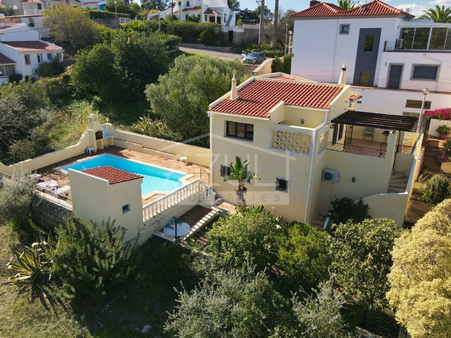 House in São Brás de Alportel, Faro District 10758701