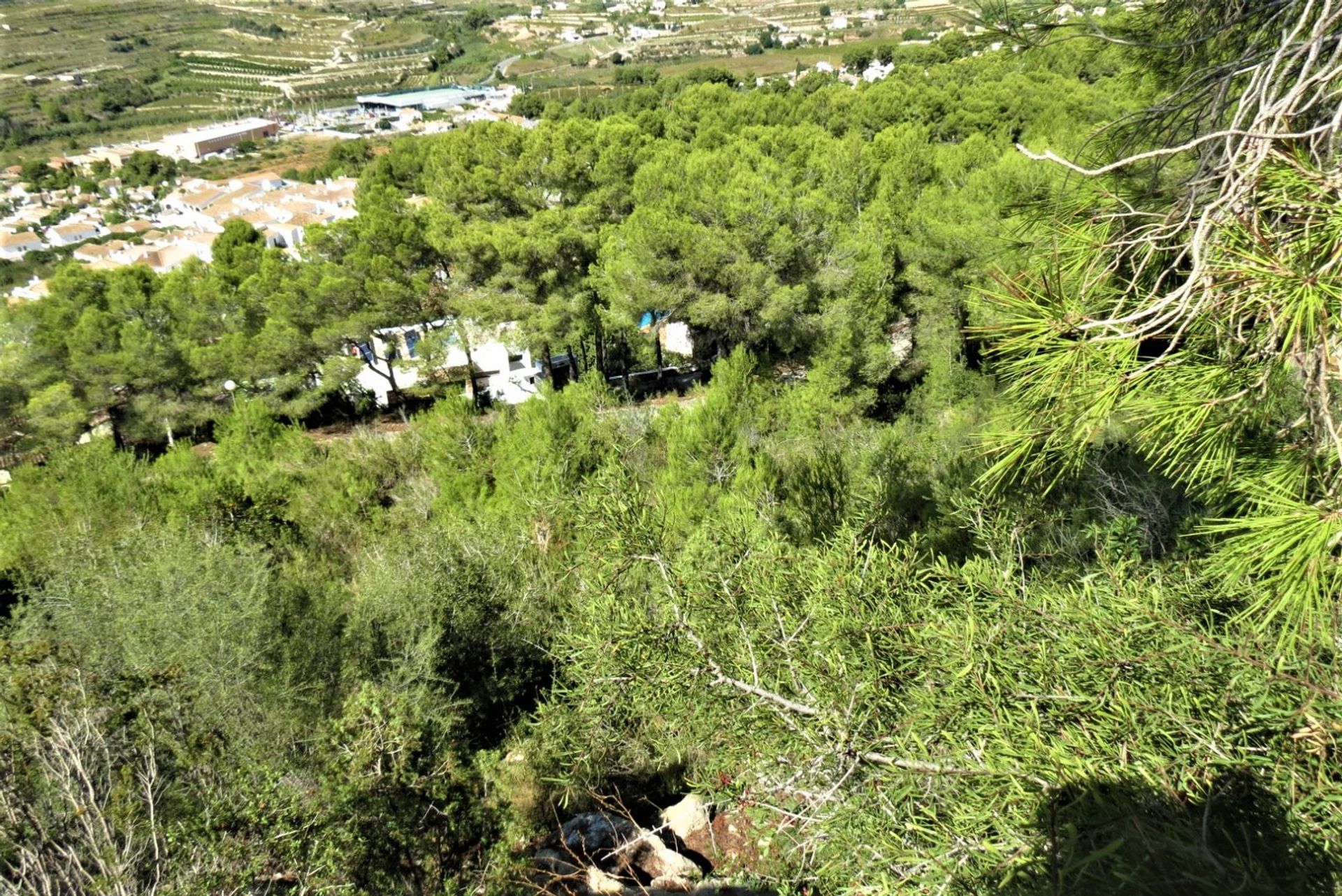 土地 在 El Poble Nou de Benitatxell, Comunidad Valenciana 10758730