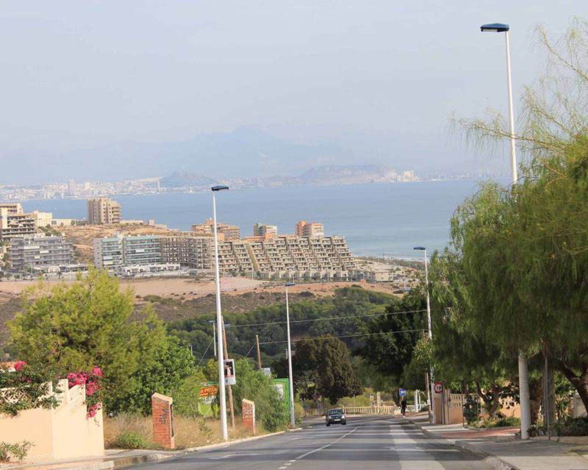 Condominium in Santa Pola, Comunidad Valenciana 10759487