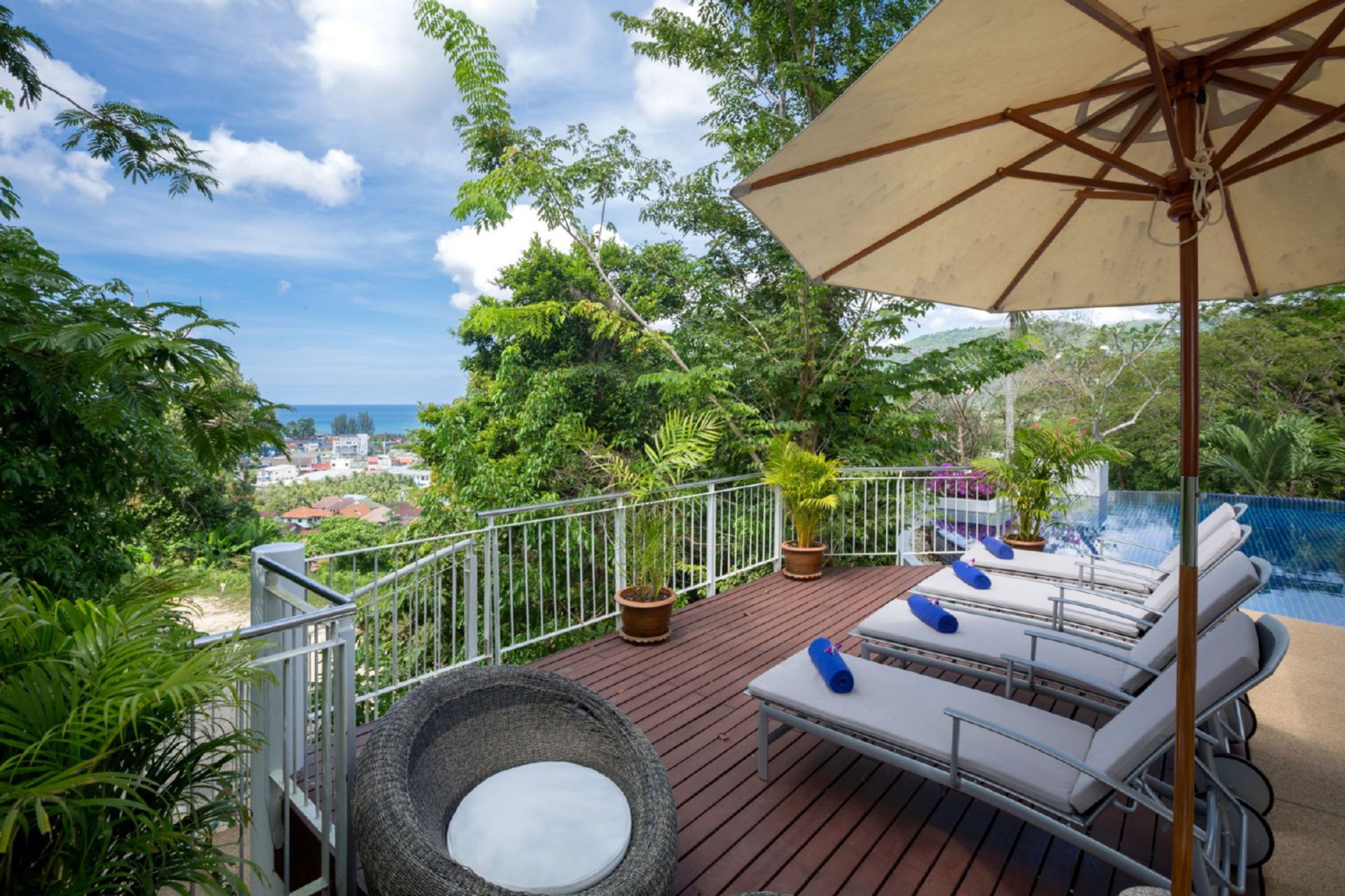 жилой дом в Tambon Kamala, Chang Wat Phuket 10759957