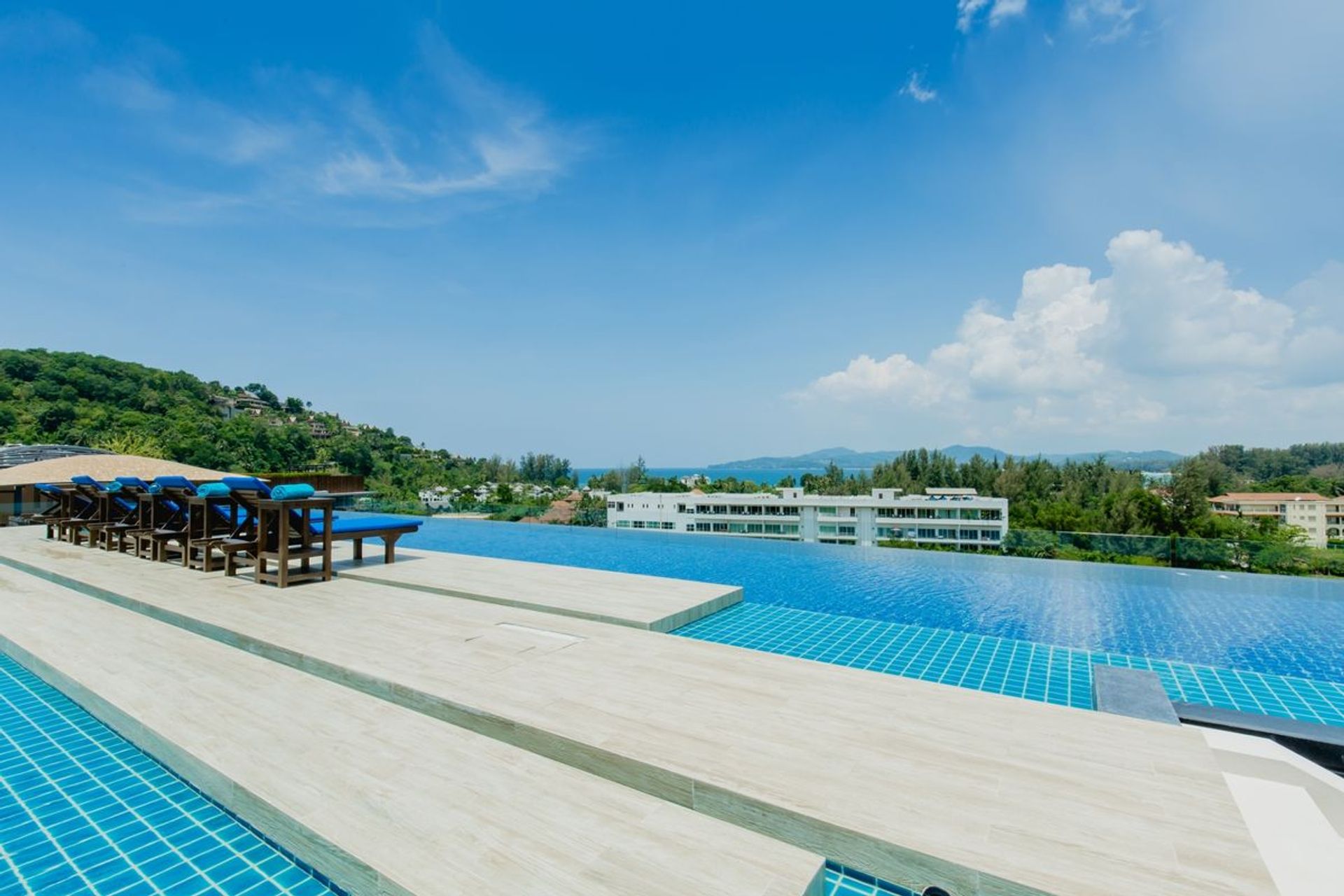 Квартира в Tambon Choeng Thale, Chang Wat Phuket 10760029