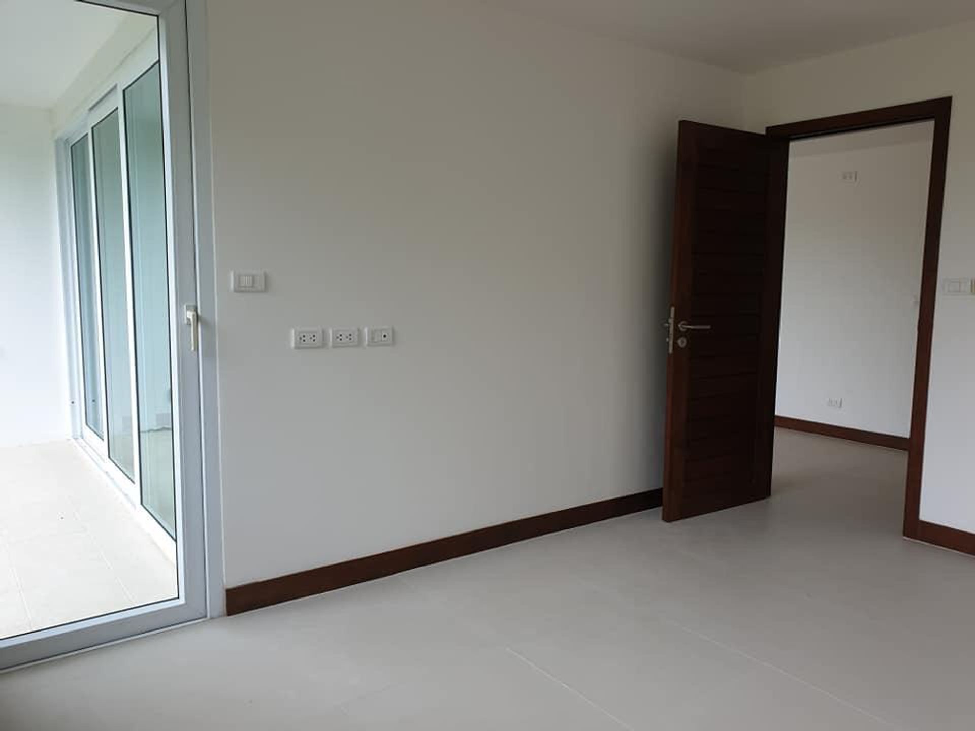 公寓 在 Tambon Karon, Chang Wat Phuket 10760033