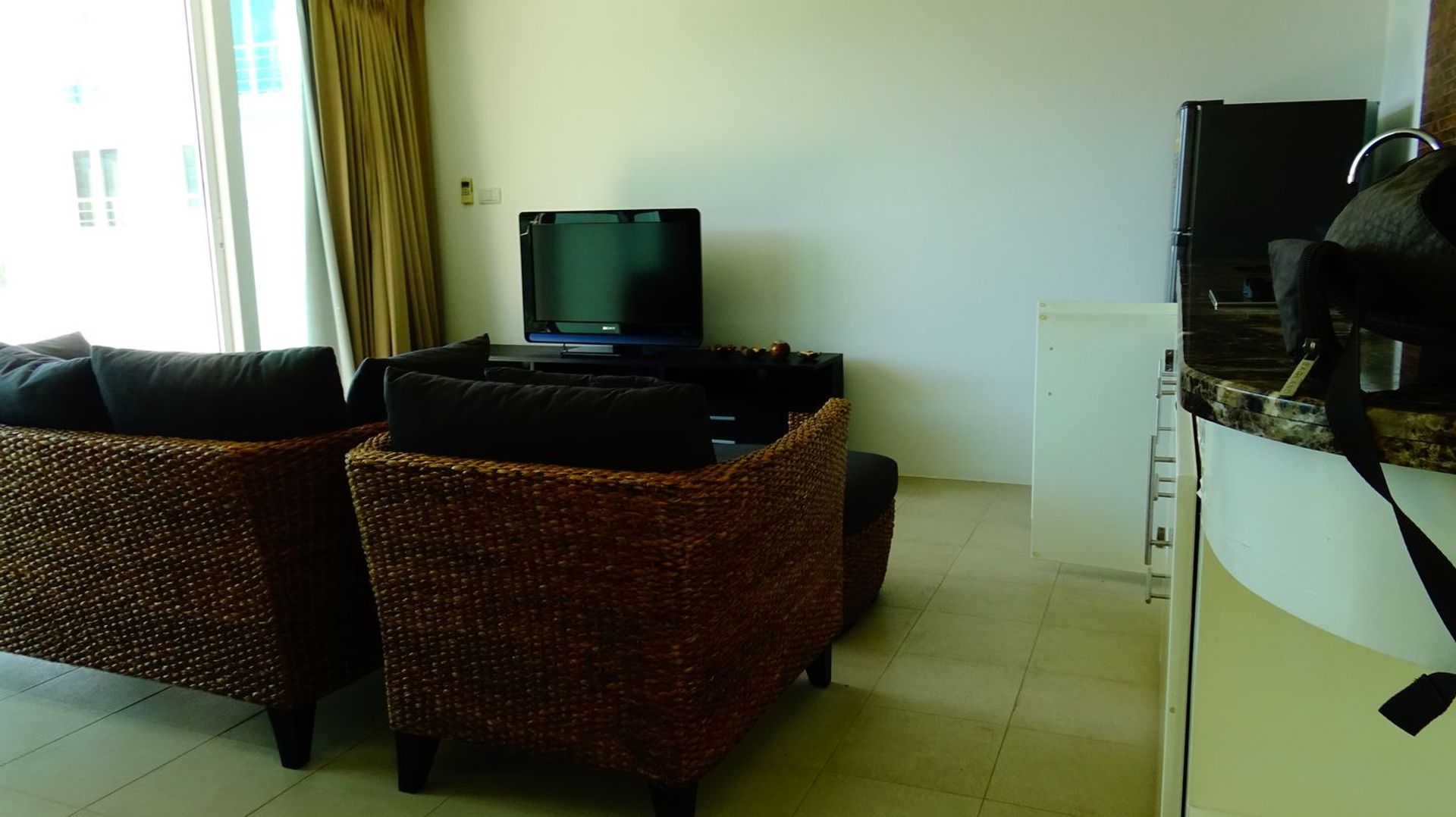 Condominium in Tambon Karon, Chang Wat Phuket 10760052