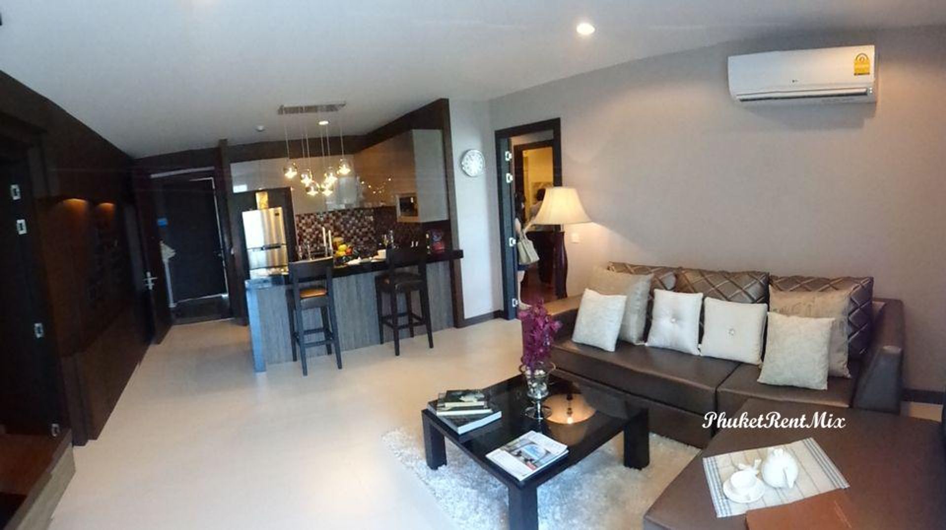 Condominio en Ban Choeng Thale, Phuket 10760061