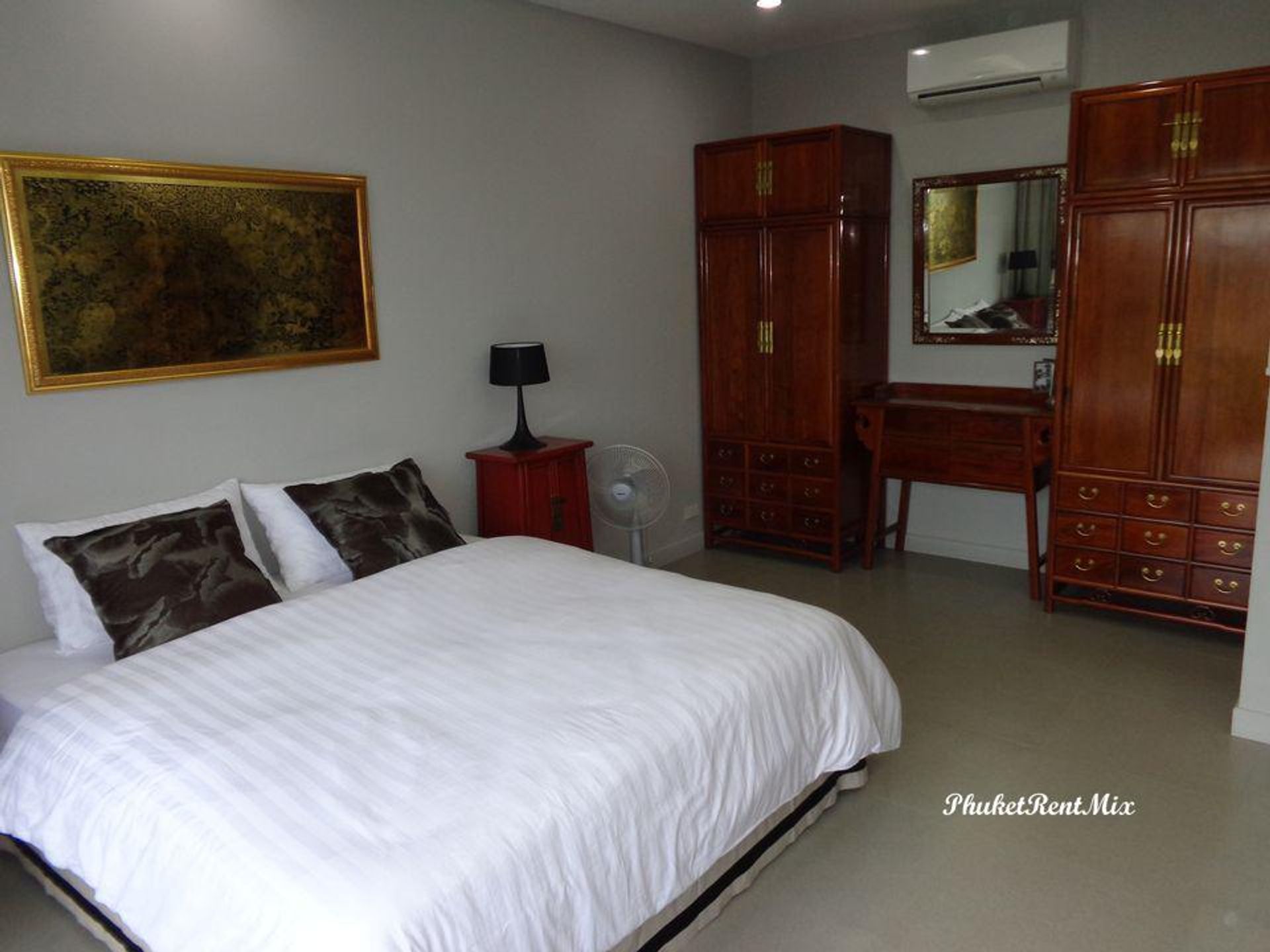 بيت في Tambon Chalong, Chang Wat Phuket 10760069