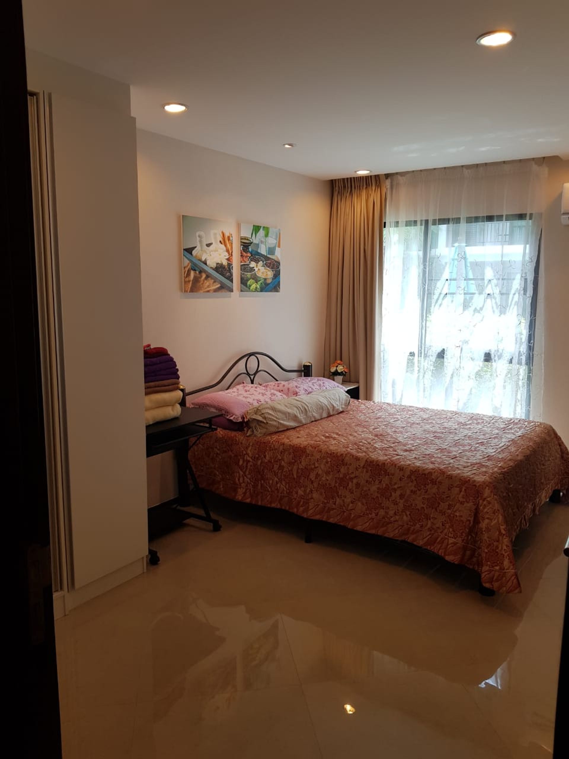 Hus i Tambon Rawai, Chang Wat Phuket 10760077