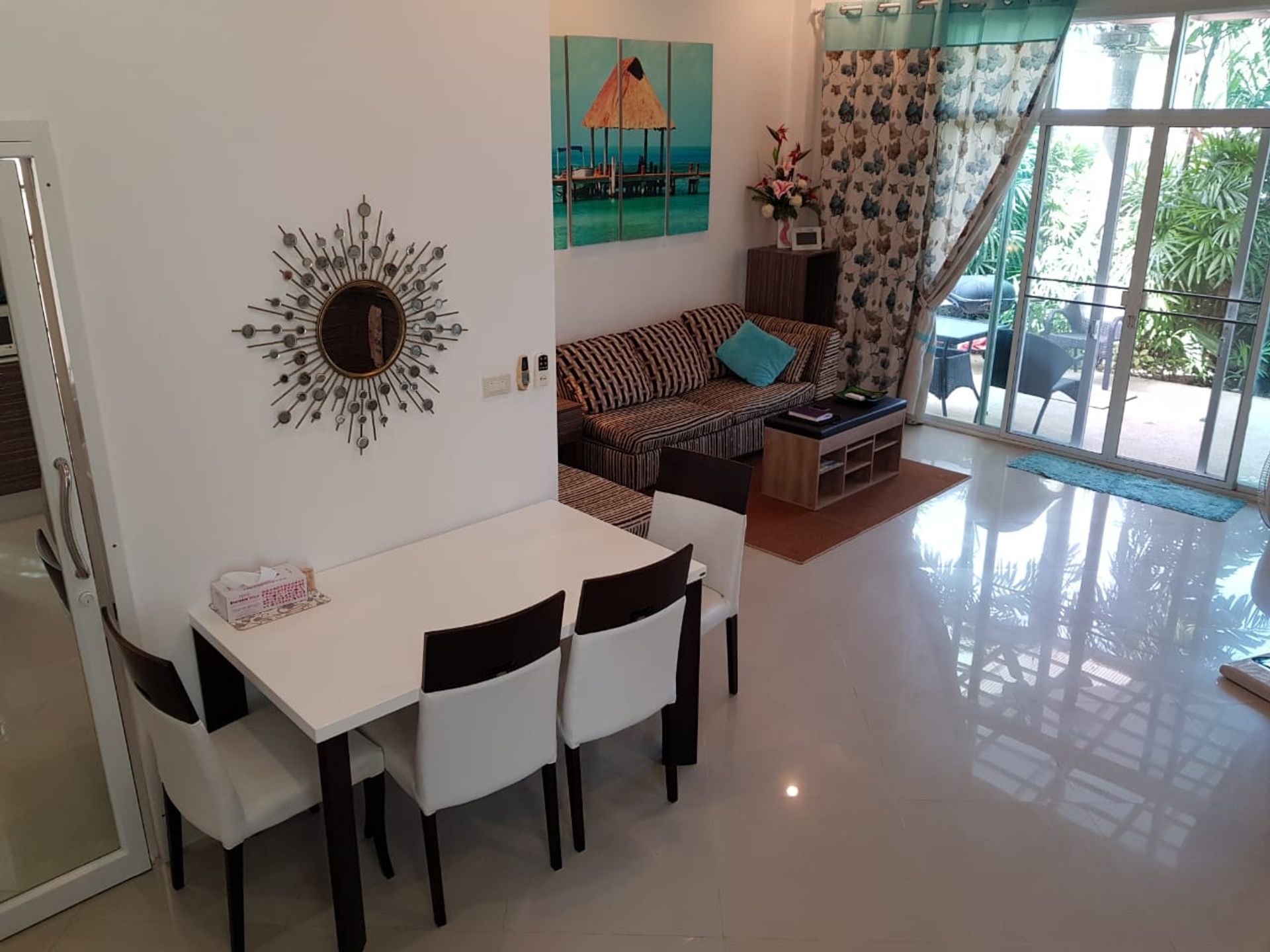 Hus i Tambon Rawai, Chang Wat Phuket 10760077