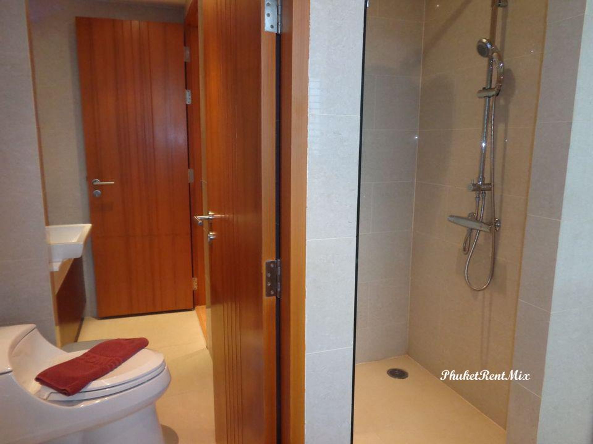 Квартира в Tambon Patong, Chang Wat Phuket 10760096