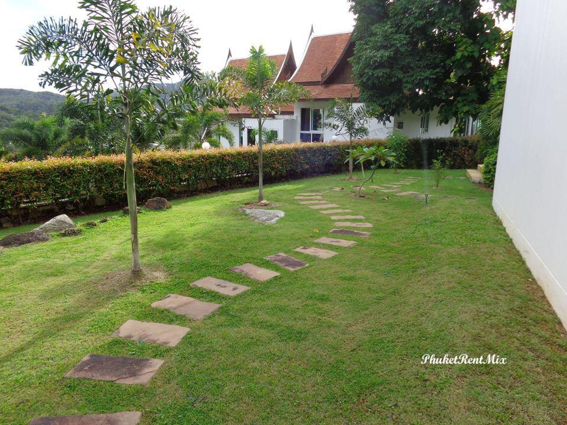 Rumah di Tambon Kamala, Chang Wat Phuket 10760120