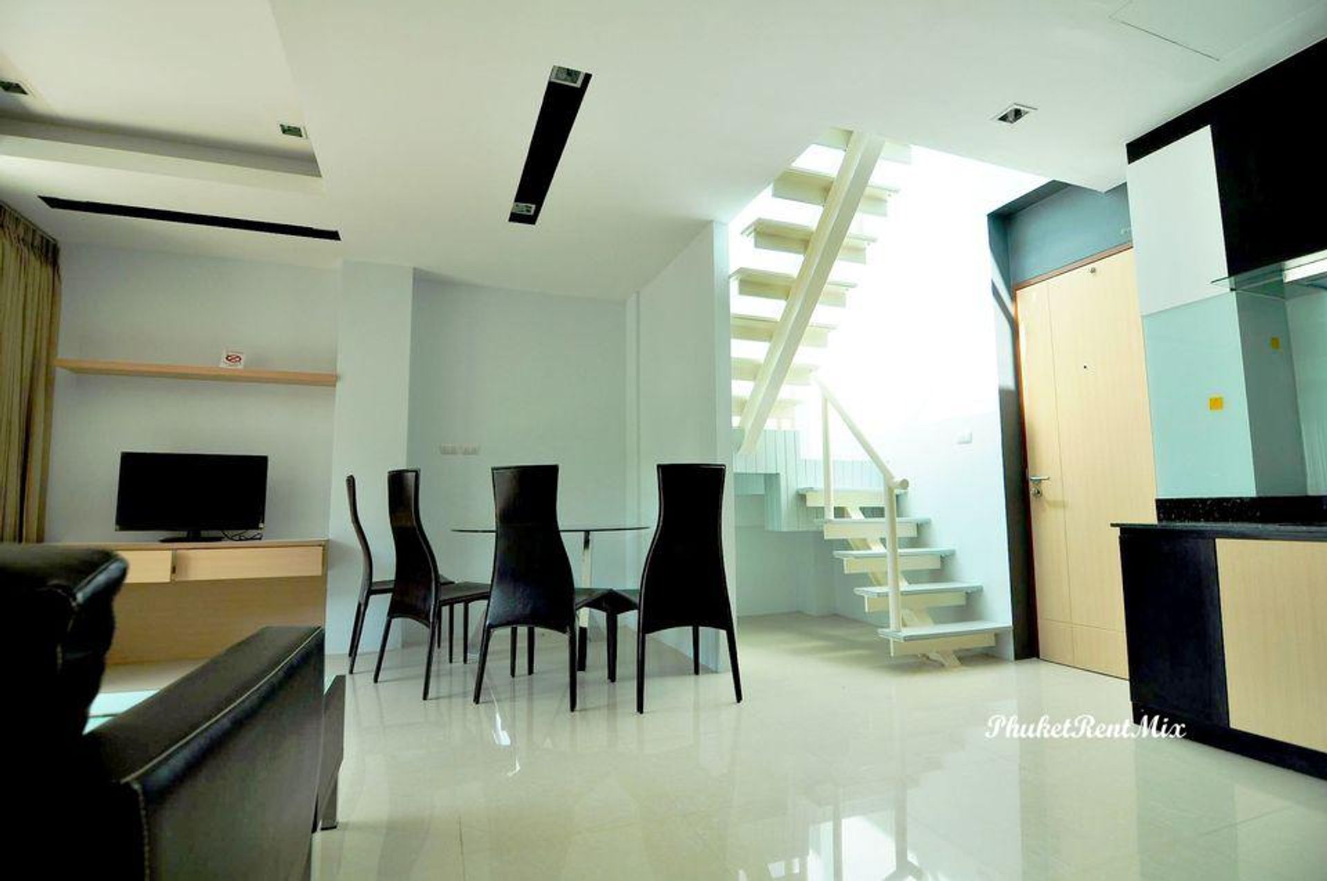 Condominium in Tambon Kamala, Chang Wat Phuket 10760121