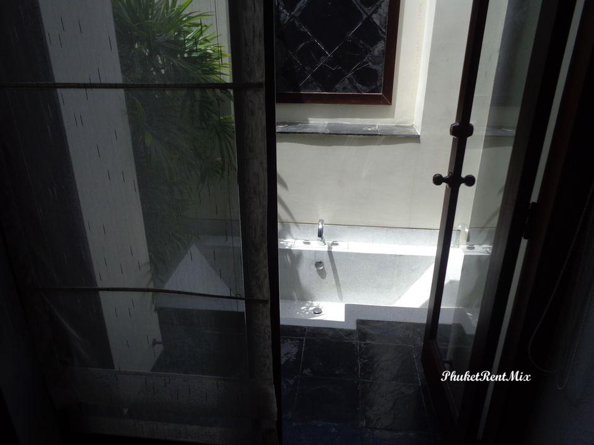 Talo sisään Tambon Choeng Thale, Chang Wat Phuket 10760131