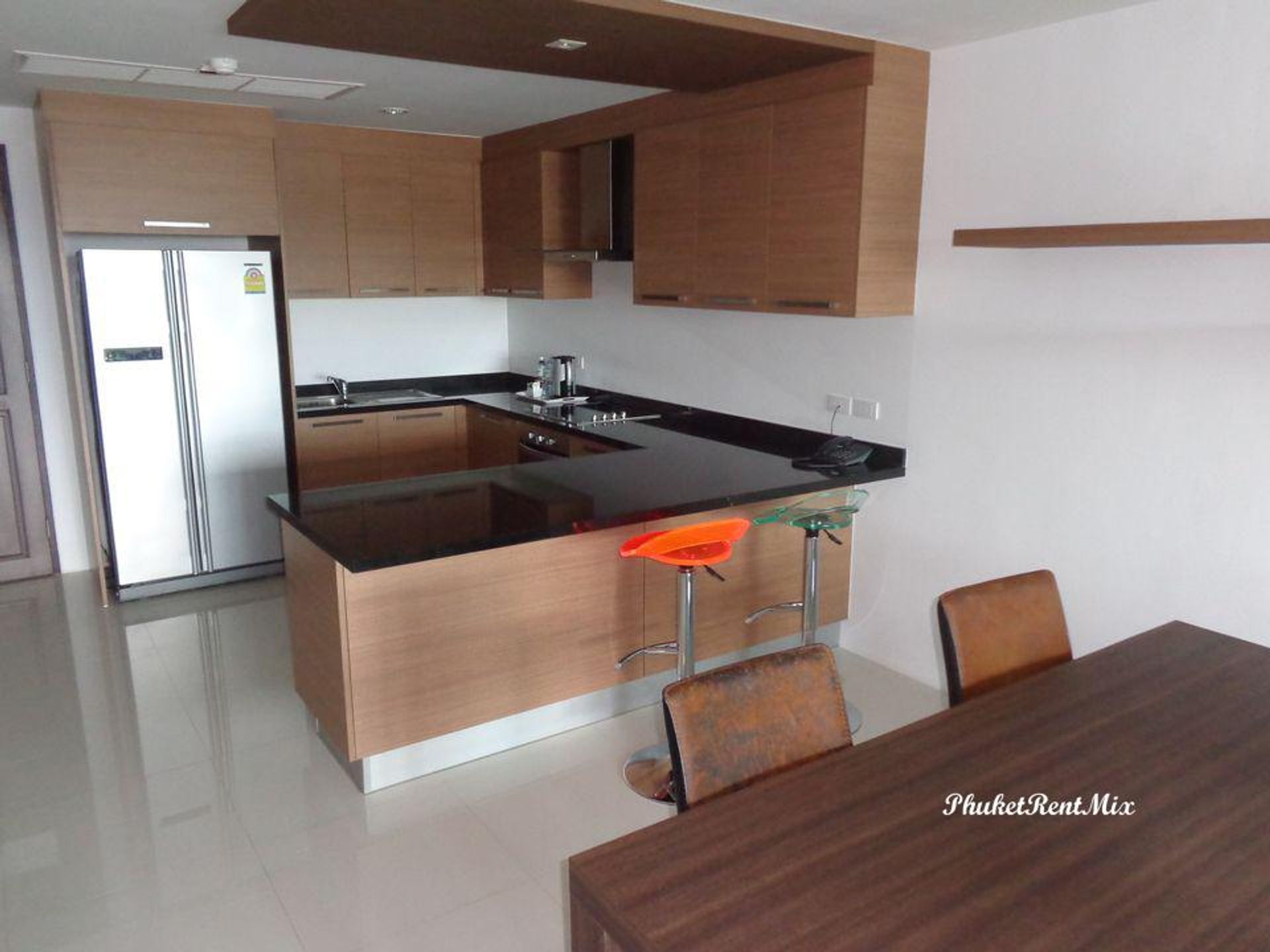 Condominium in Ban Lum Fuang, Phuket 10760142