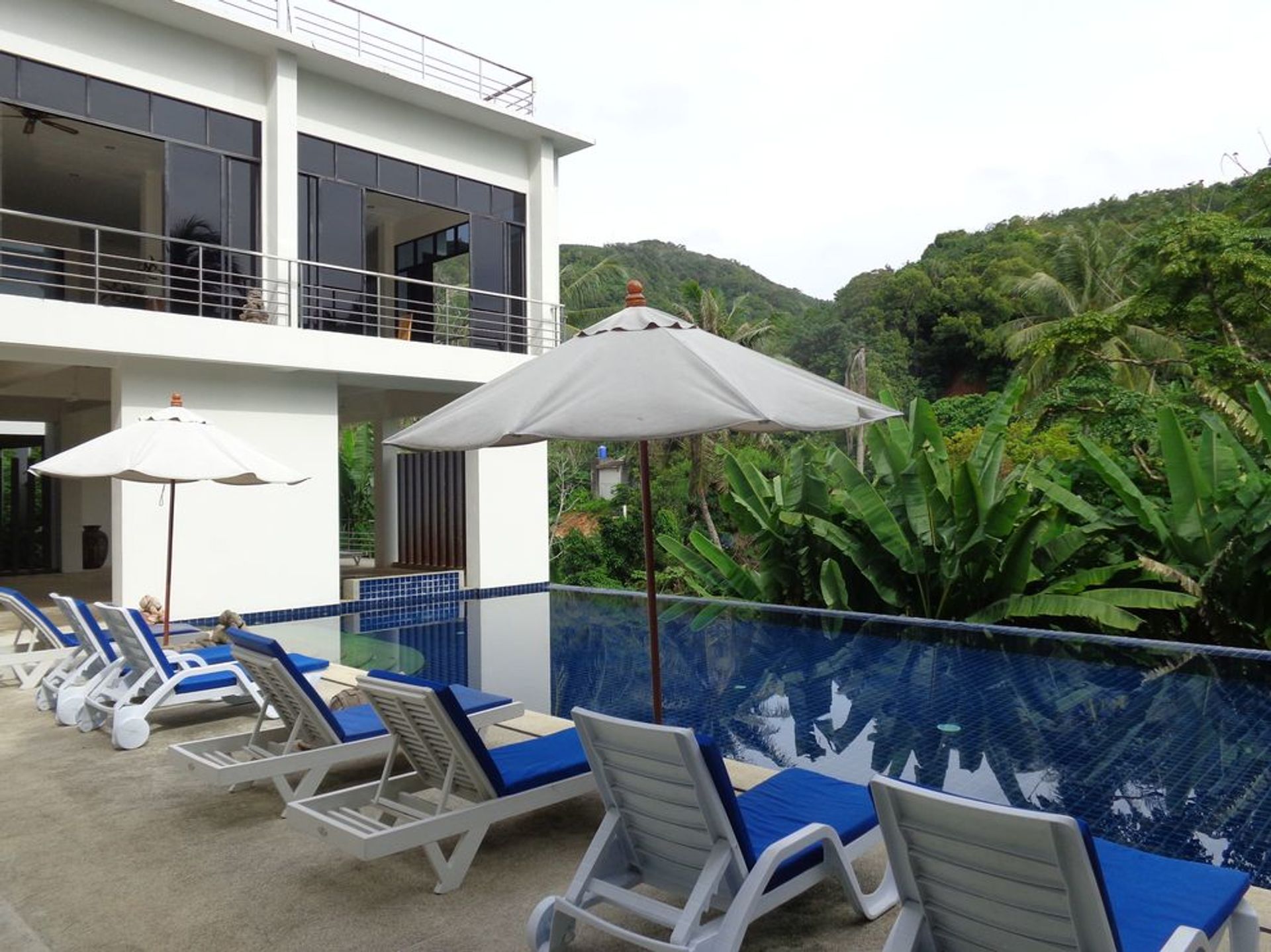 Kondominium dalam Karon, Phuket 10760147