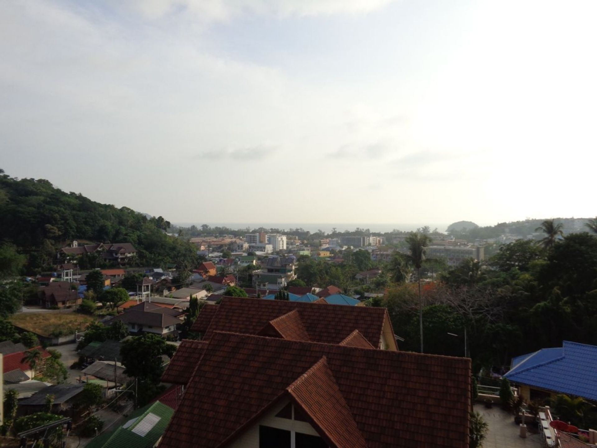 Kondominium dalam Tambon Karon, Chang Wat Phuket 10760227