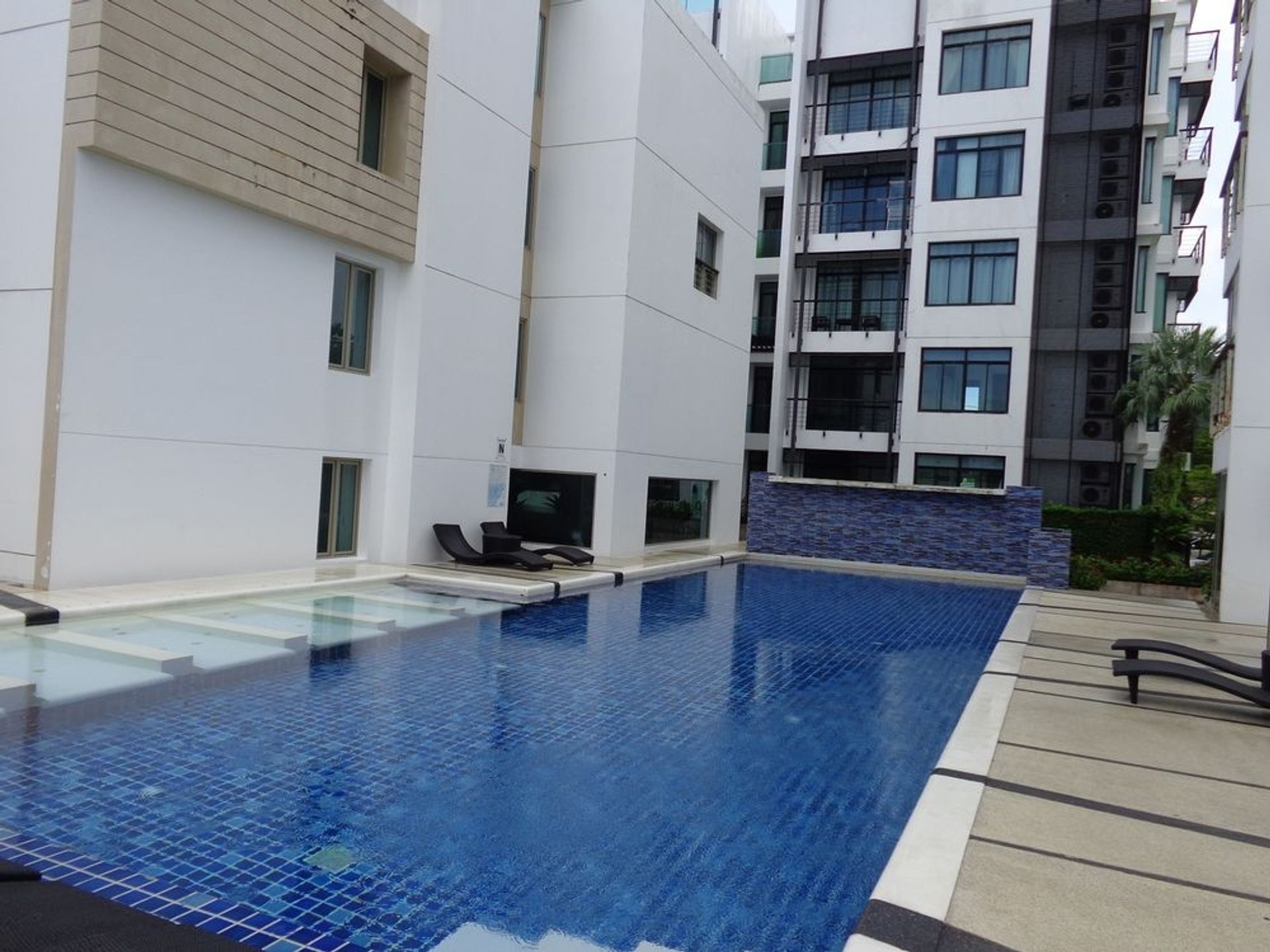 公寓 在 Tambon Kamala, Chang Wat Phuket 10760234