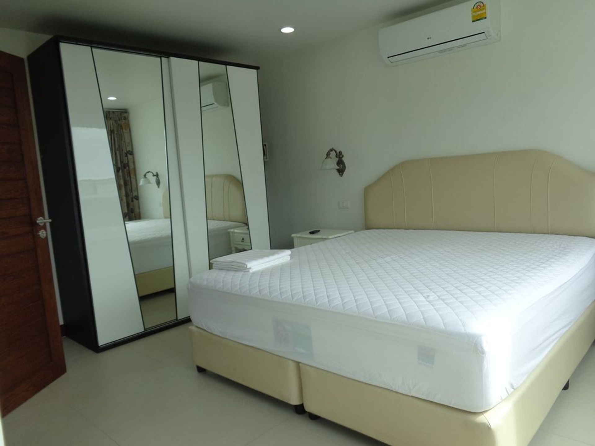 Condominio nel Tambon Karon, Chang Wat Phuket 10760247