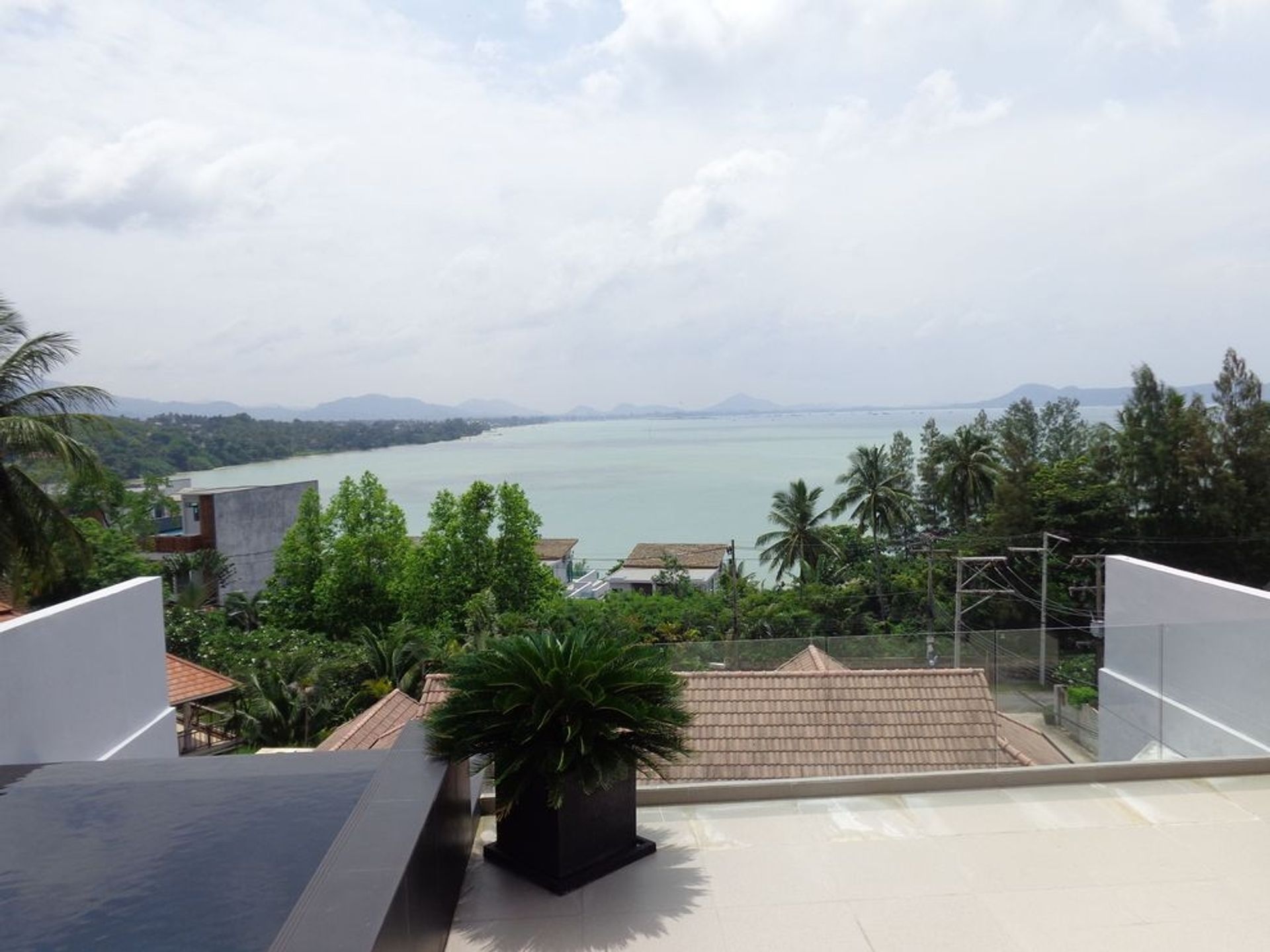 House in Tambon Rawai, Chang Wat Phuket 10760259