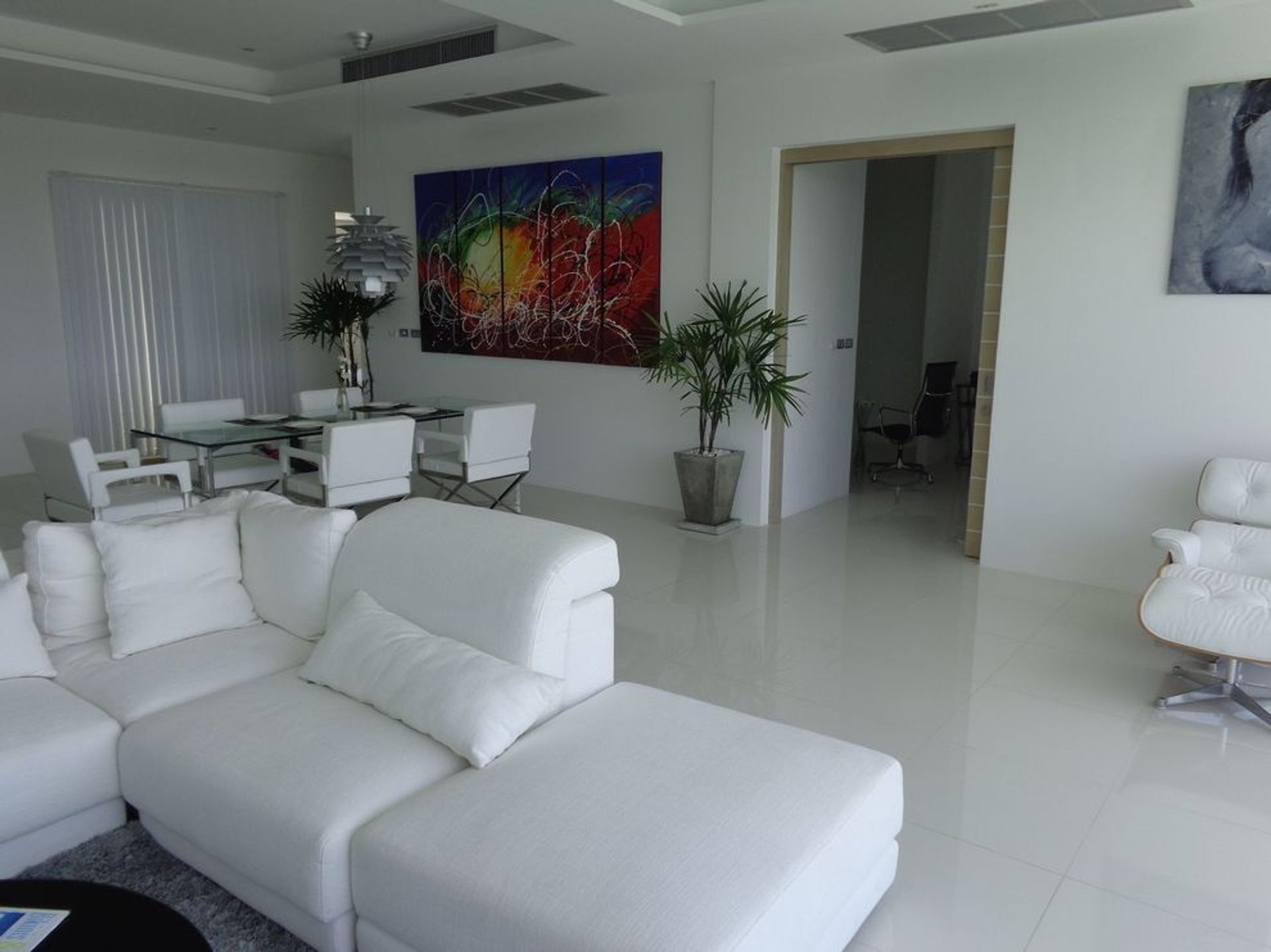 Condominium in Tambon Karon, Chang Wat Phuket 10760271