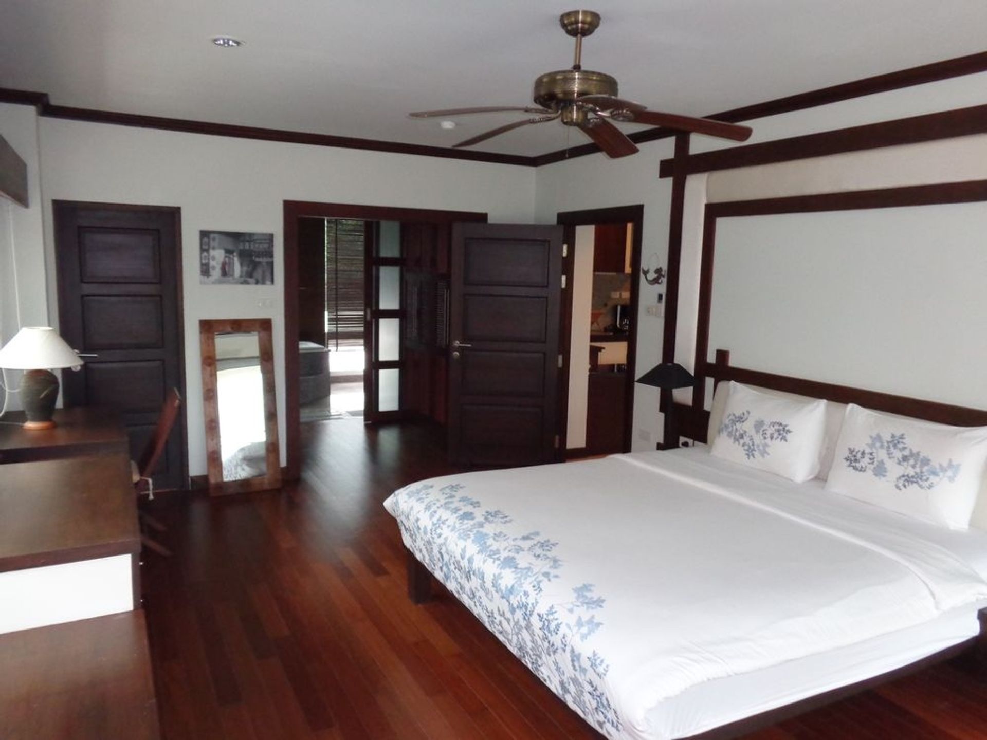 Kondominium dalam Tambon Karon, Chang Wat Phuket 10760280