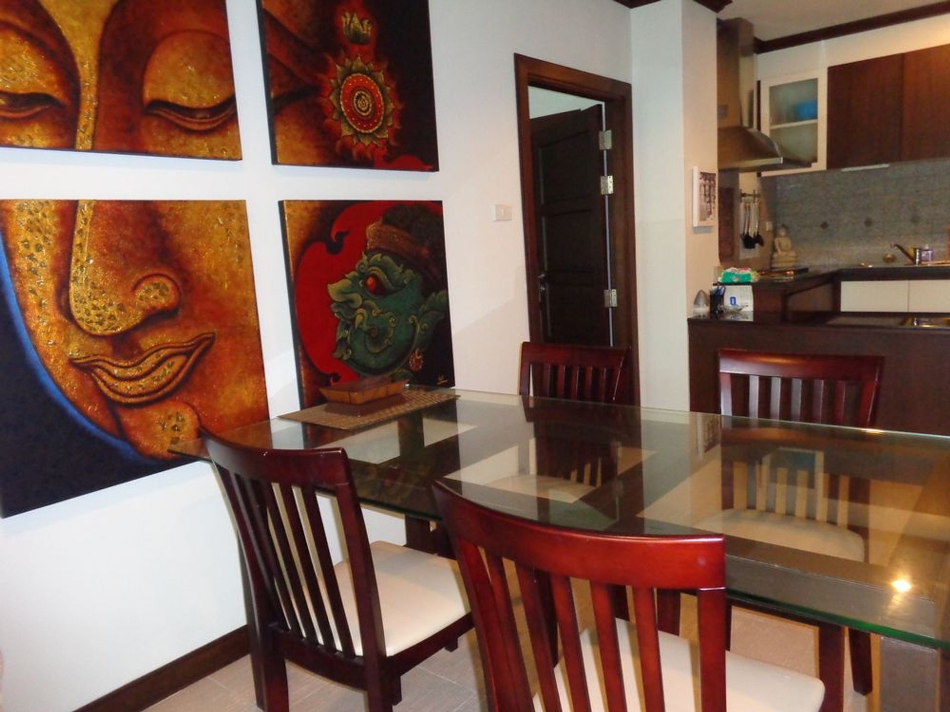 Кондоминиум в Tambon Karon, Chang Wat Phuket 10760280