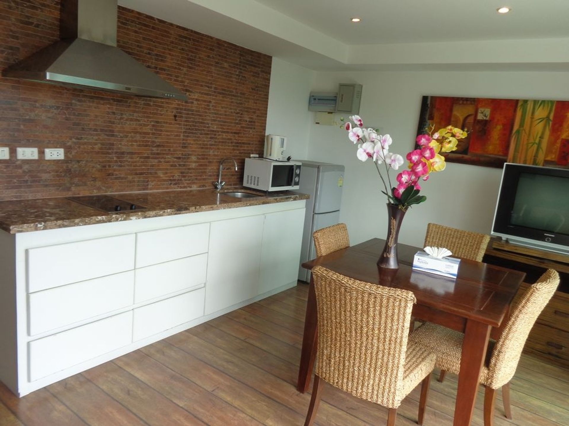 Condominium in Ban Kata, Phuket 10760283