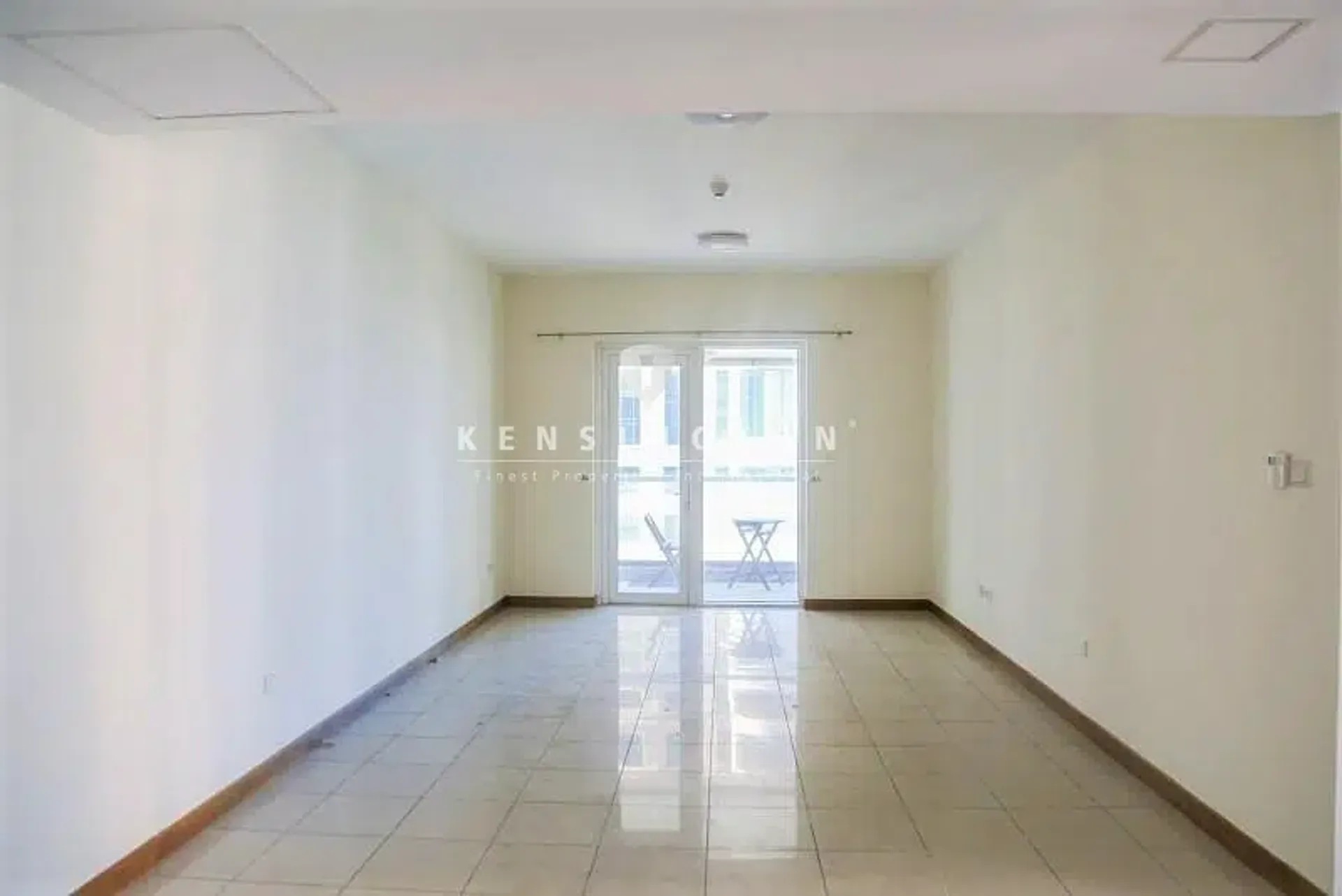 Residential in Dubai, Al Sharta Street 10760914