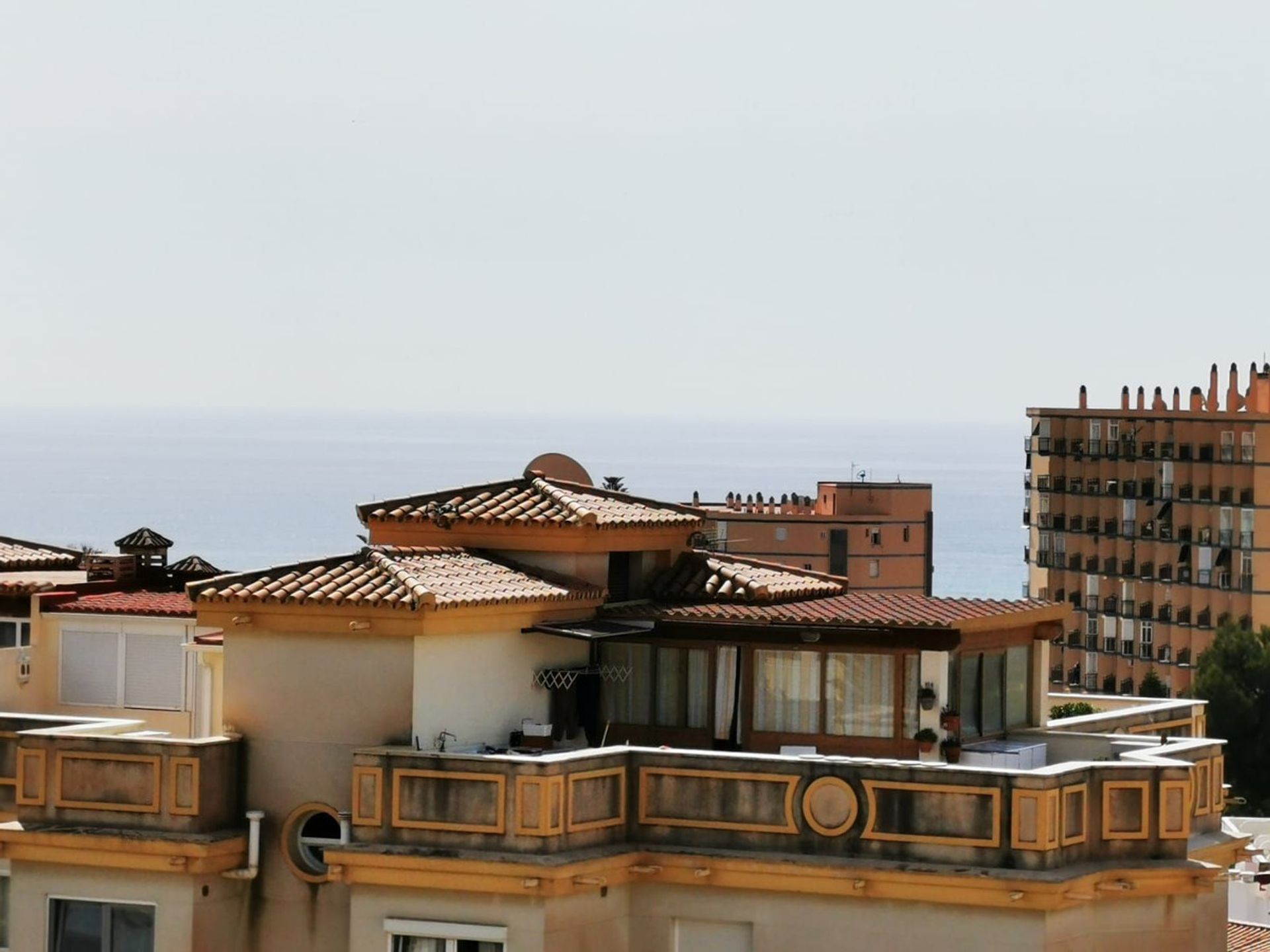 Квартира в Alhaurín de la Torre, Andalucía 10761251