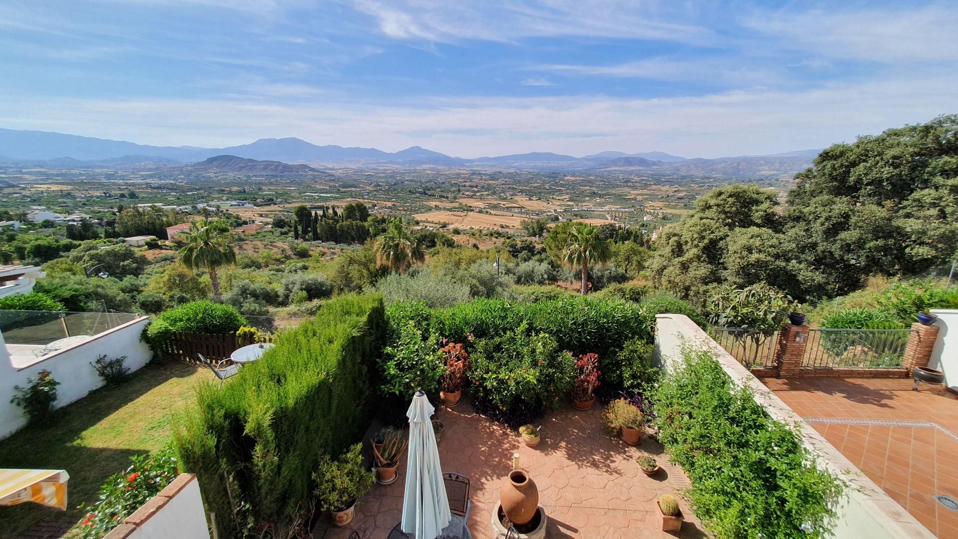 Casa nel Alhaurín el Grande, Andalucía 10761868