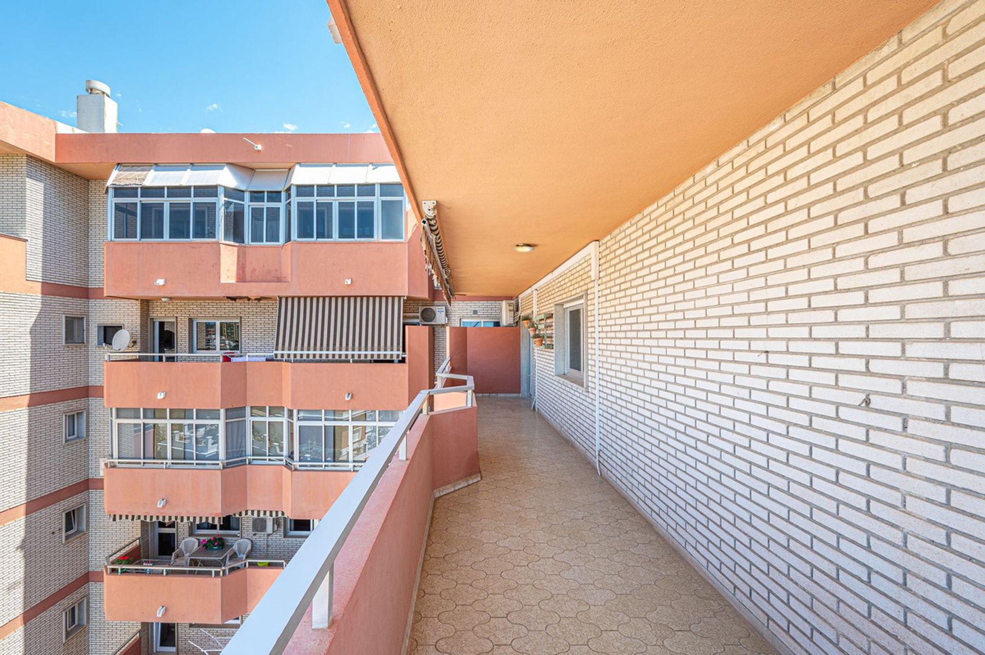 Condominium in Fuengirola, Andalucía 10761906