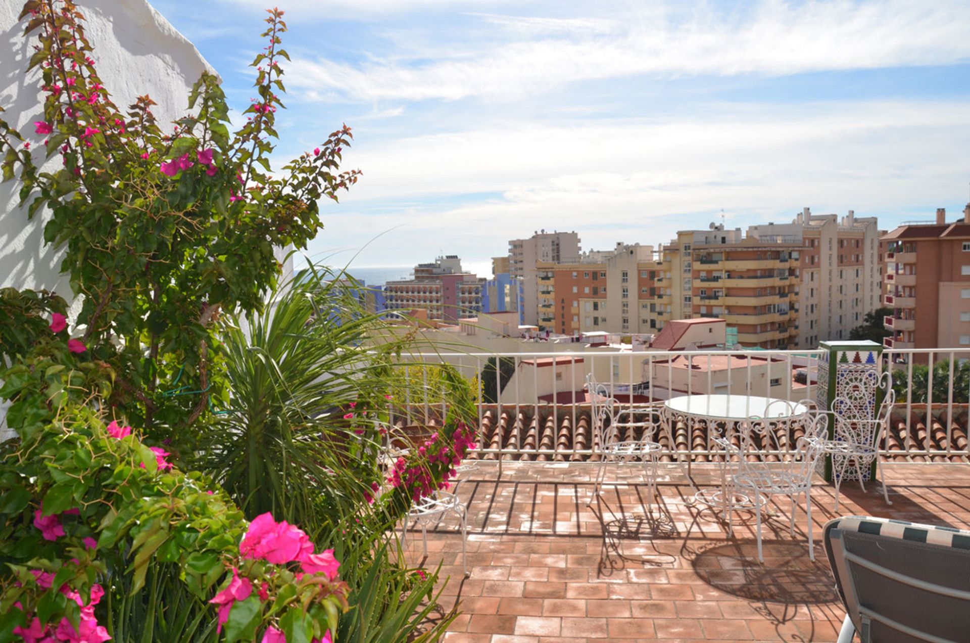 σπίτι σε Fuengirola, Andalucía 10762063