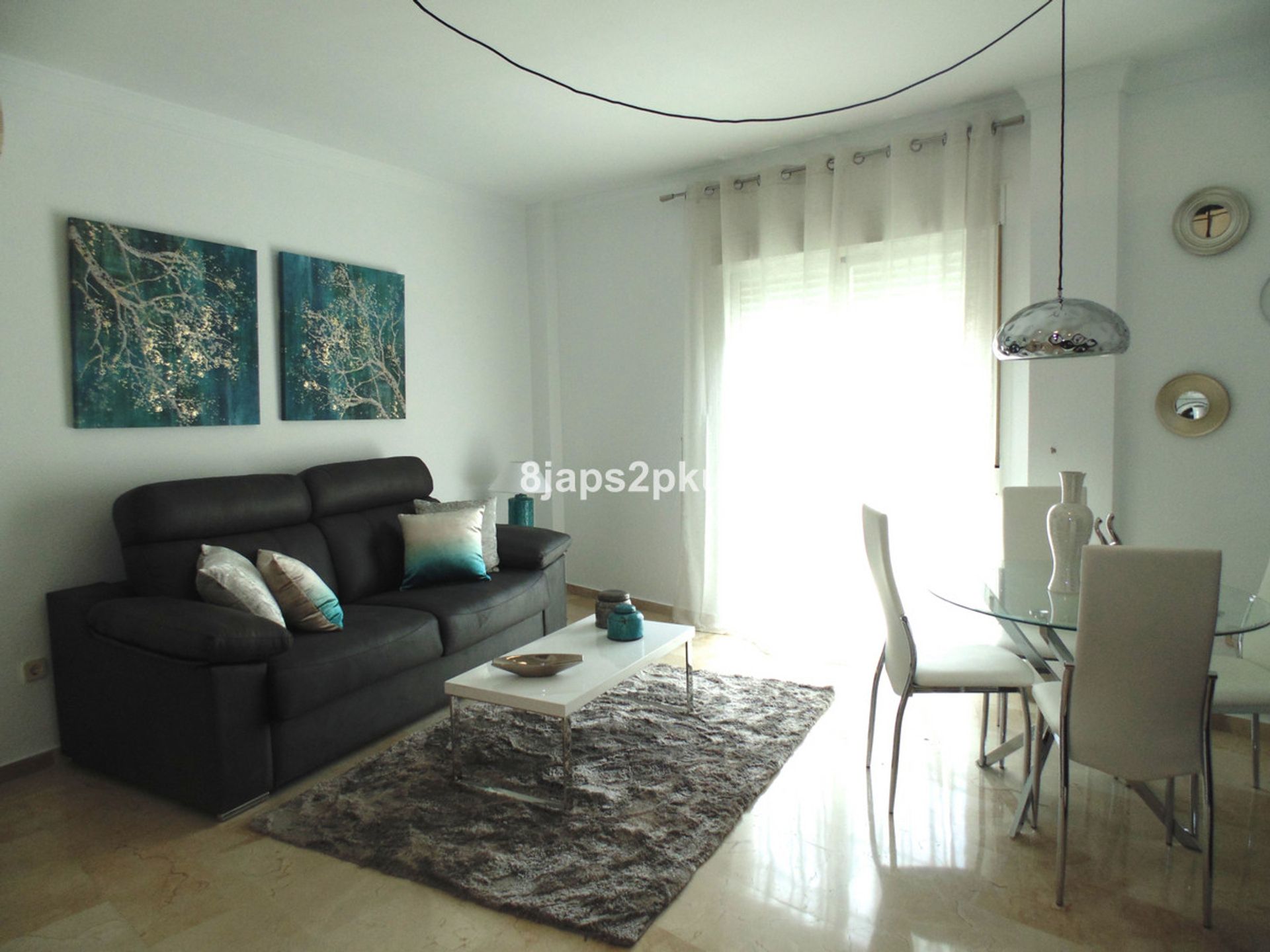 Condominio en Estepona, Andalucía 10762141