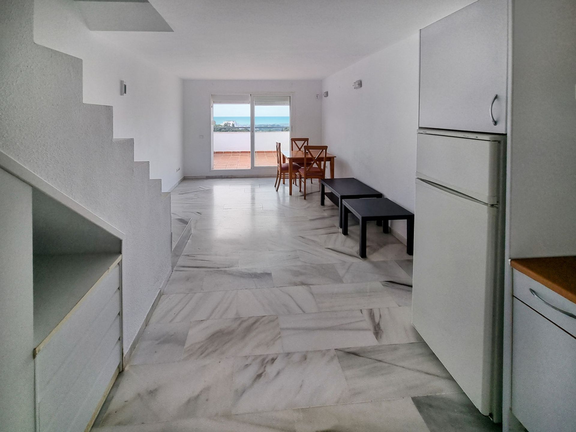 Condominium in Estepona, Andalusië 10762315