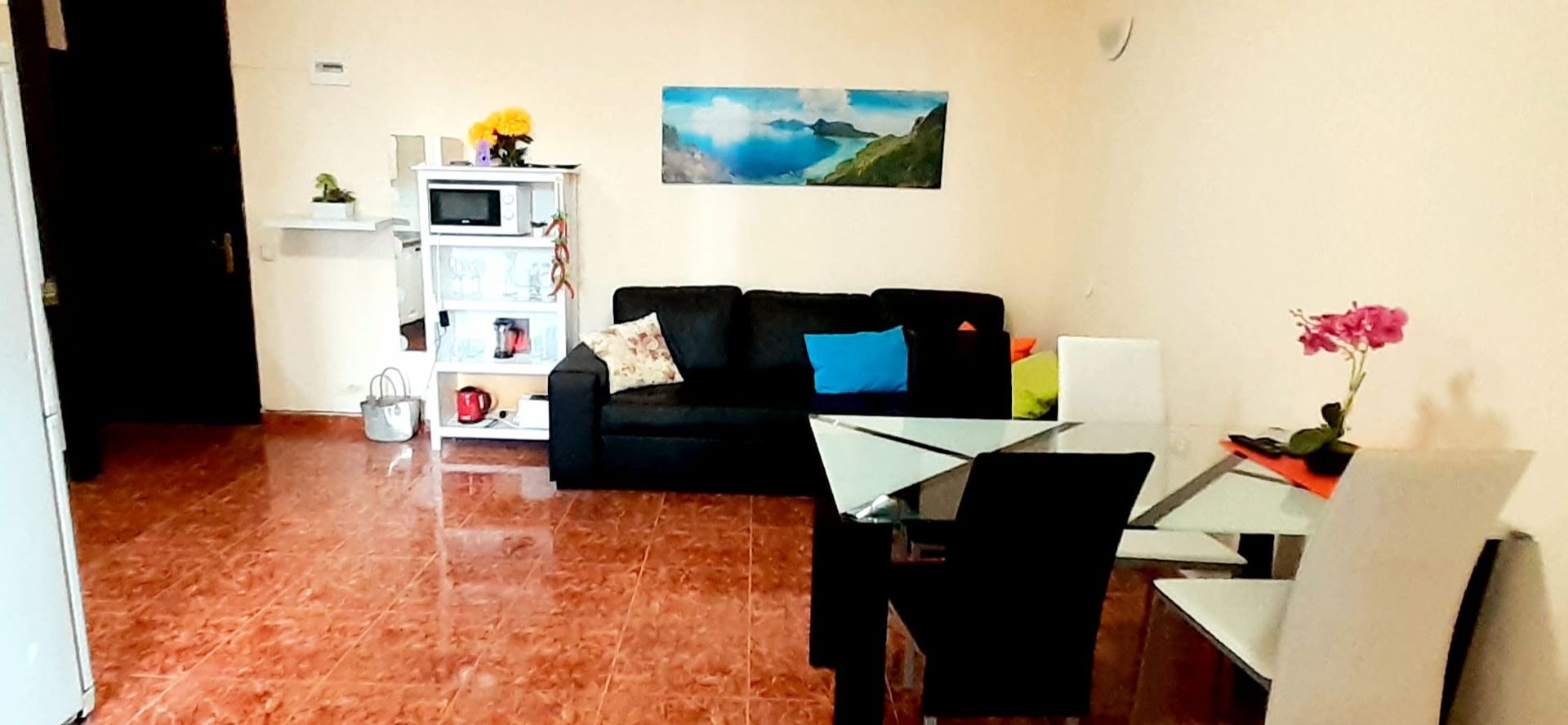 Condominium in Arona, Canarias 10762756