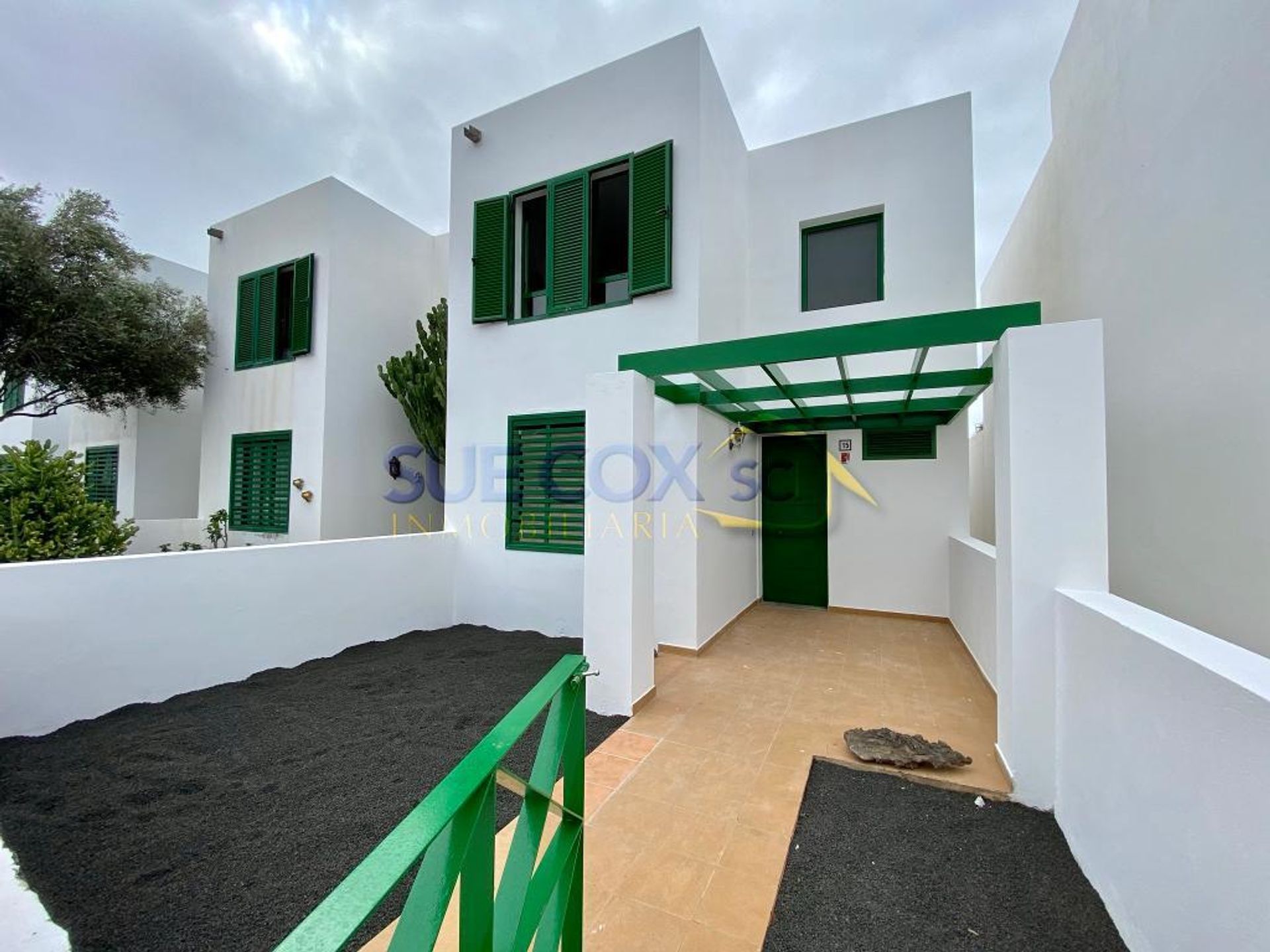 Condominium in Arrecife, Canarische eilanden 10762833