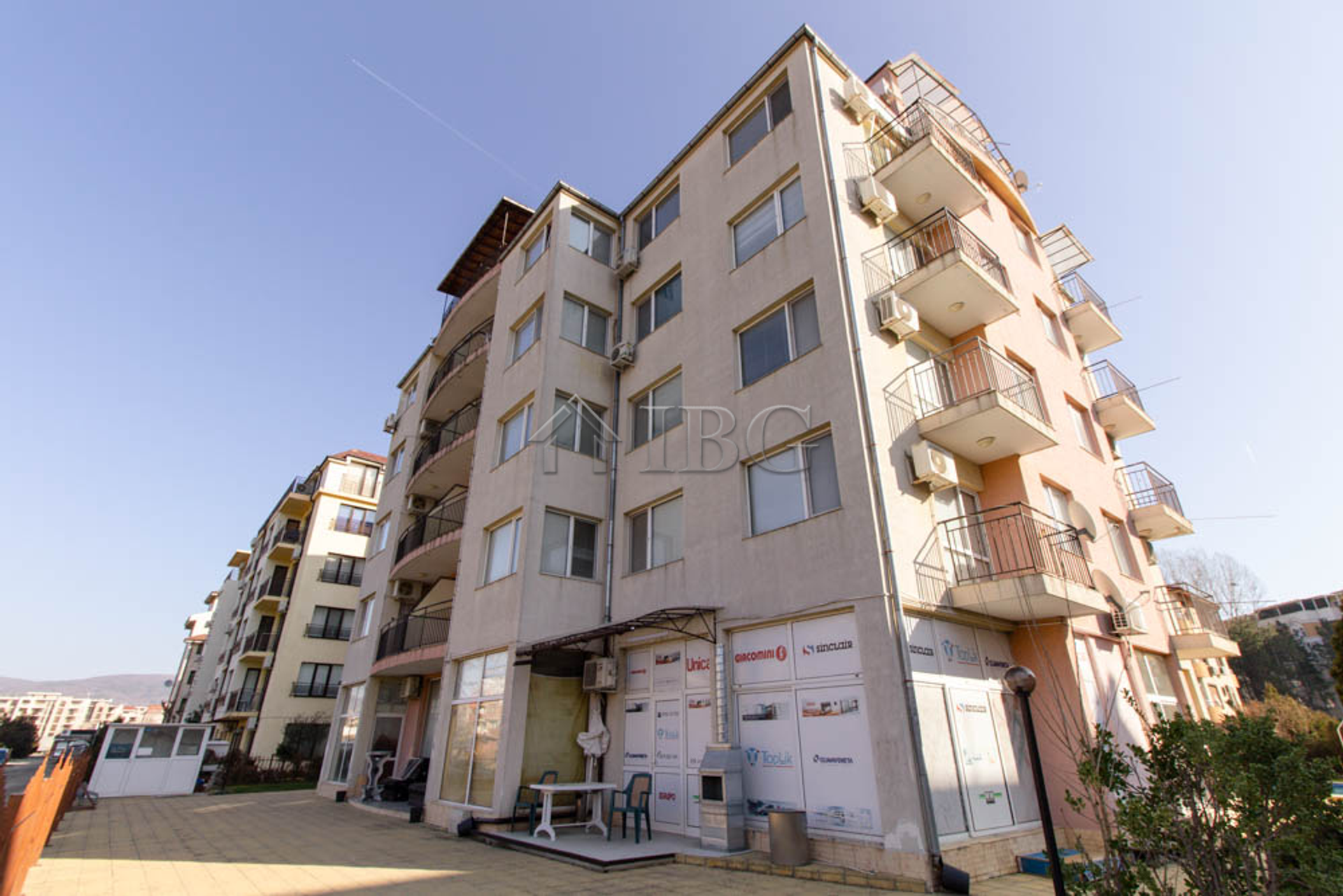 Condominium dans Nessebar, Burgas 10763193