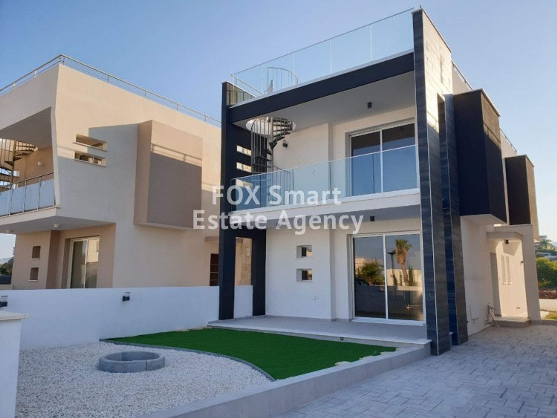 Talo sisään Emba, Paphos 10763266