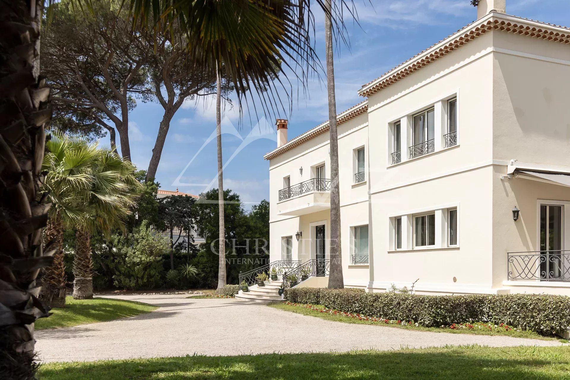 House in Antibes, Alpes-Maritimes 10763449