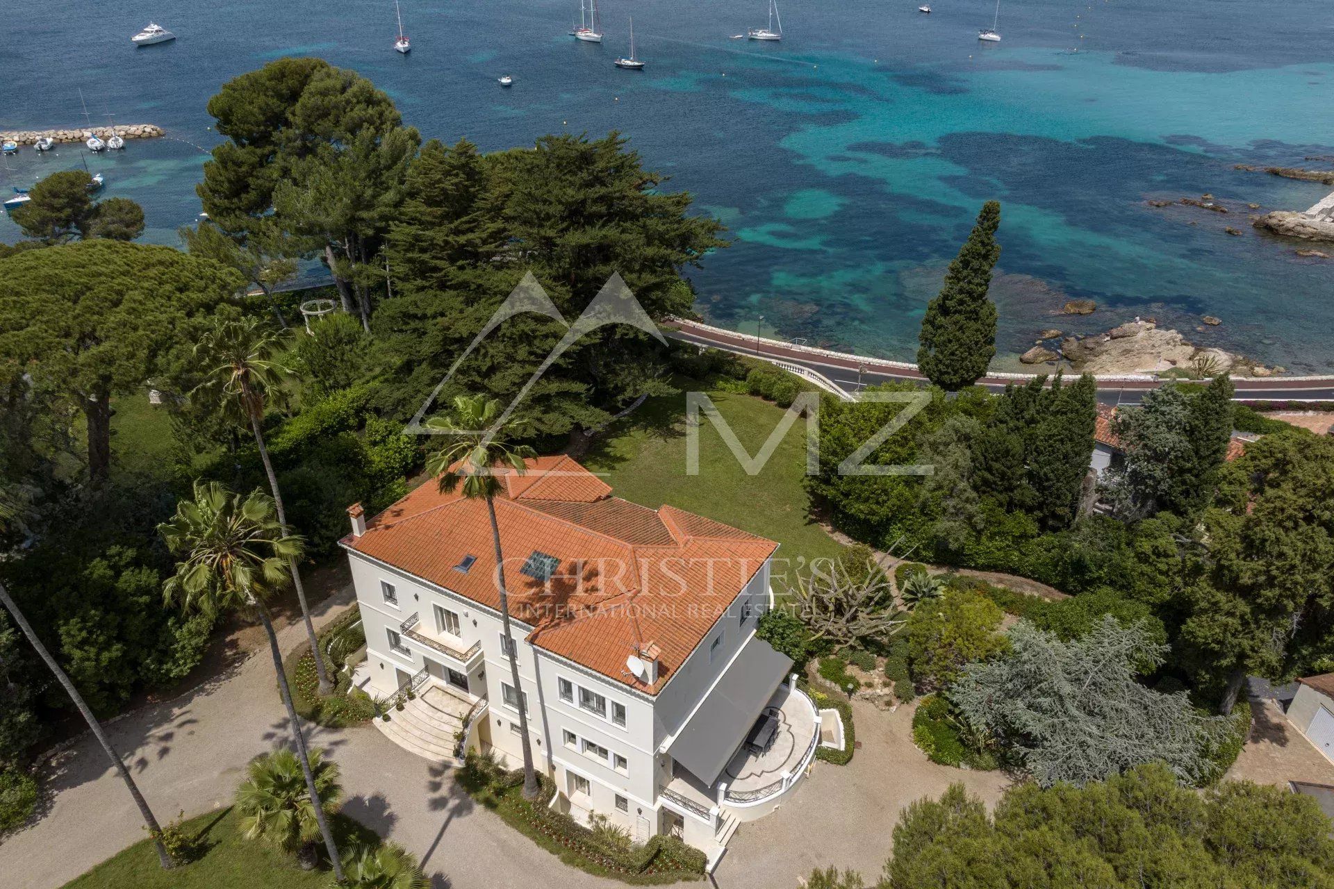 House in Antibes, Alpes-Maritimes 10763449