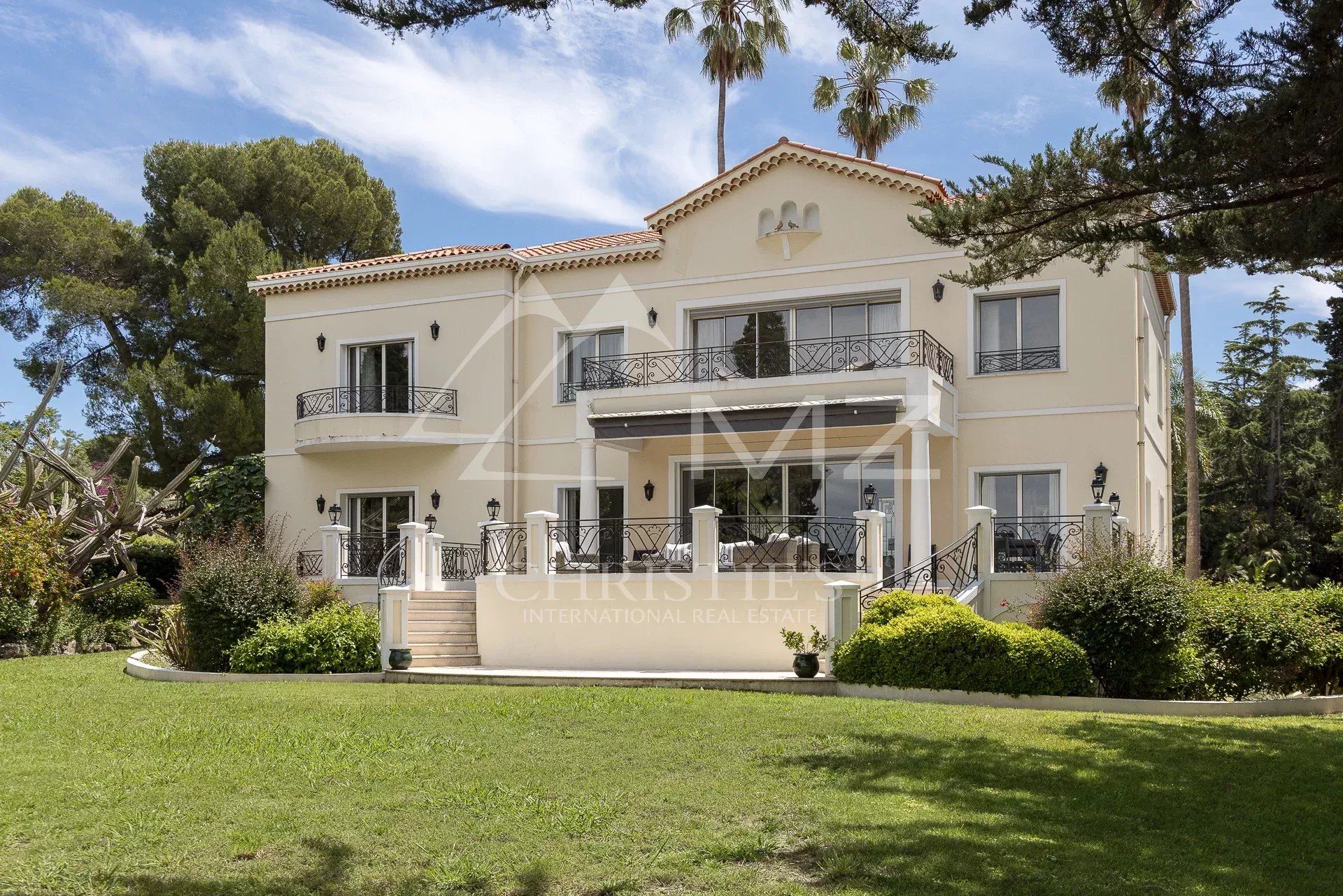 House in Antibes, Alpes-Maritimes 10763449