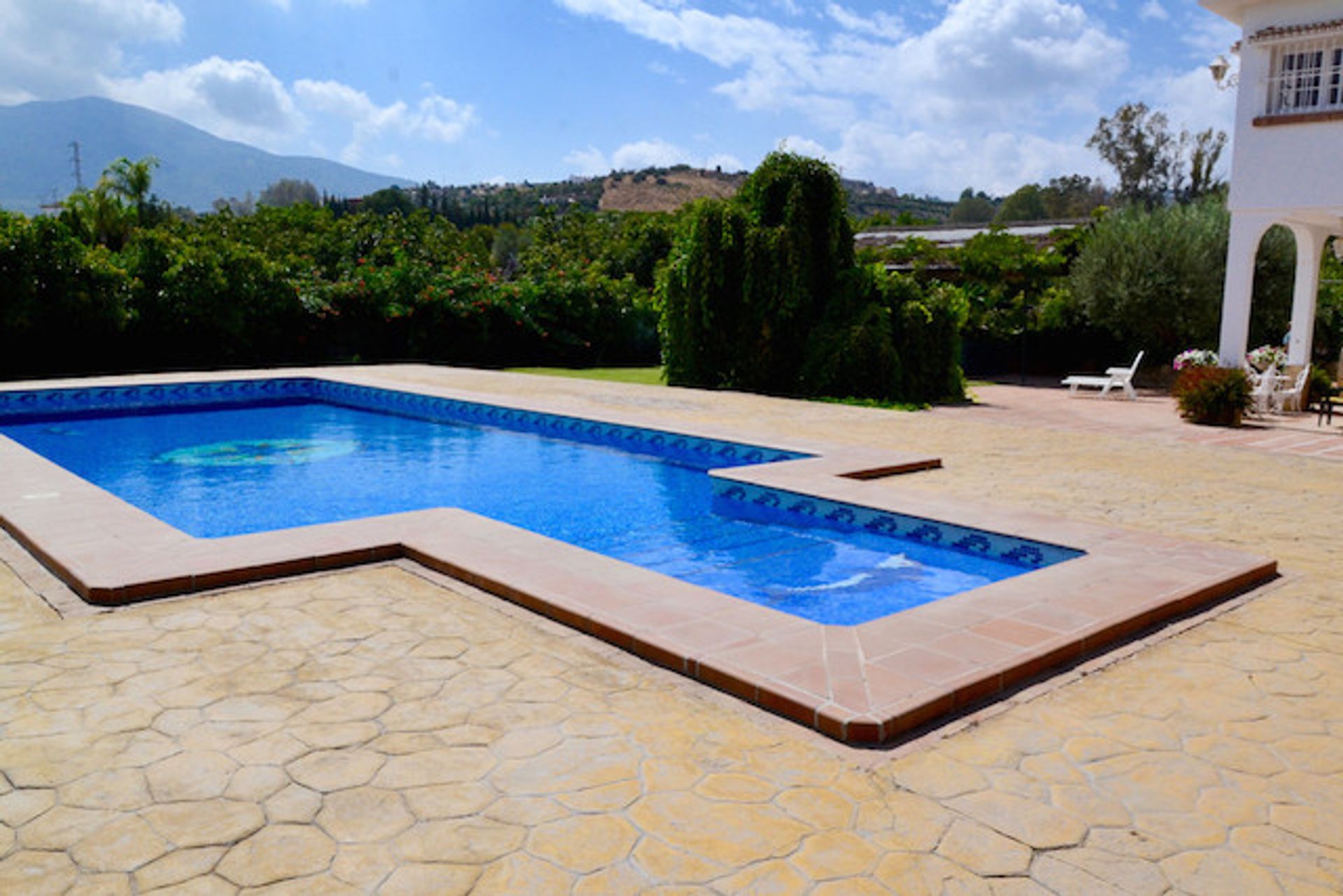 casa en Alhaurín el Grande, Andalucía 10763689