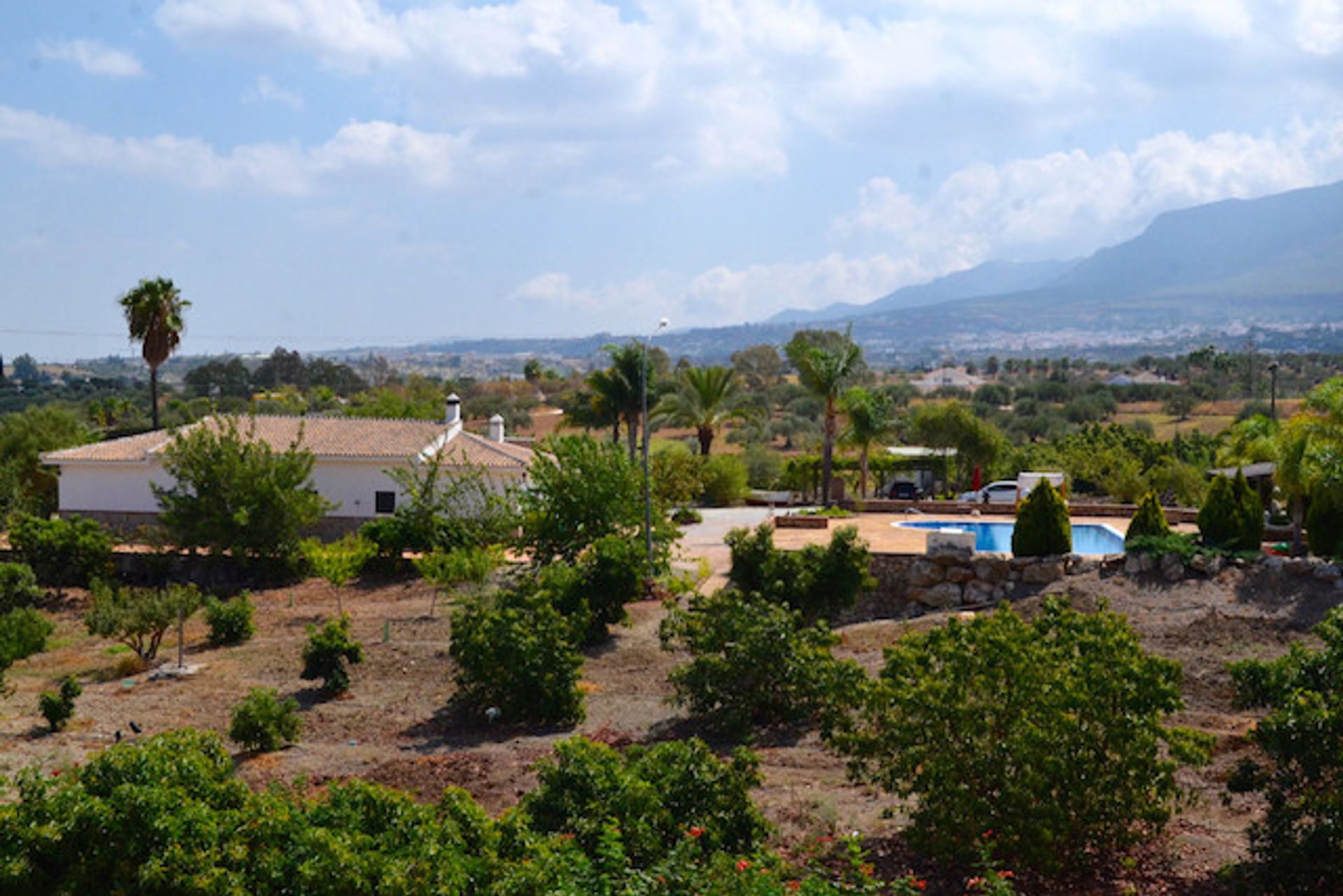 Casa nel Alhaurin el Grande, Andalusia 10763689