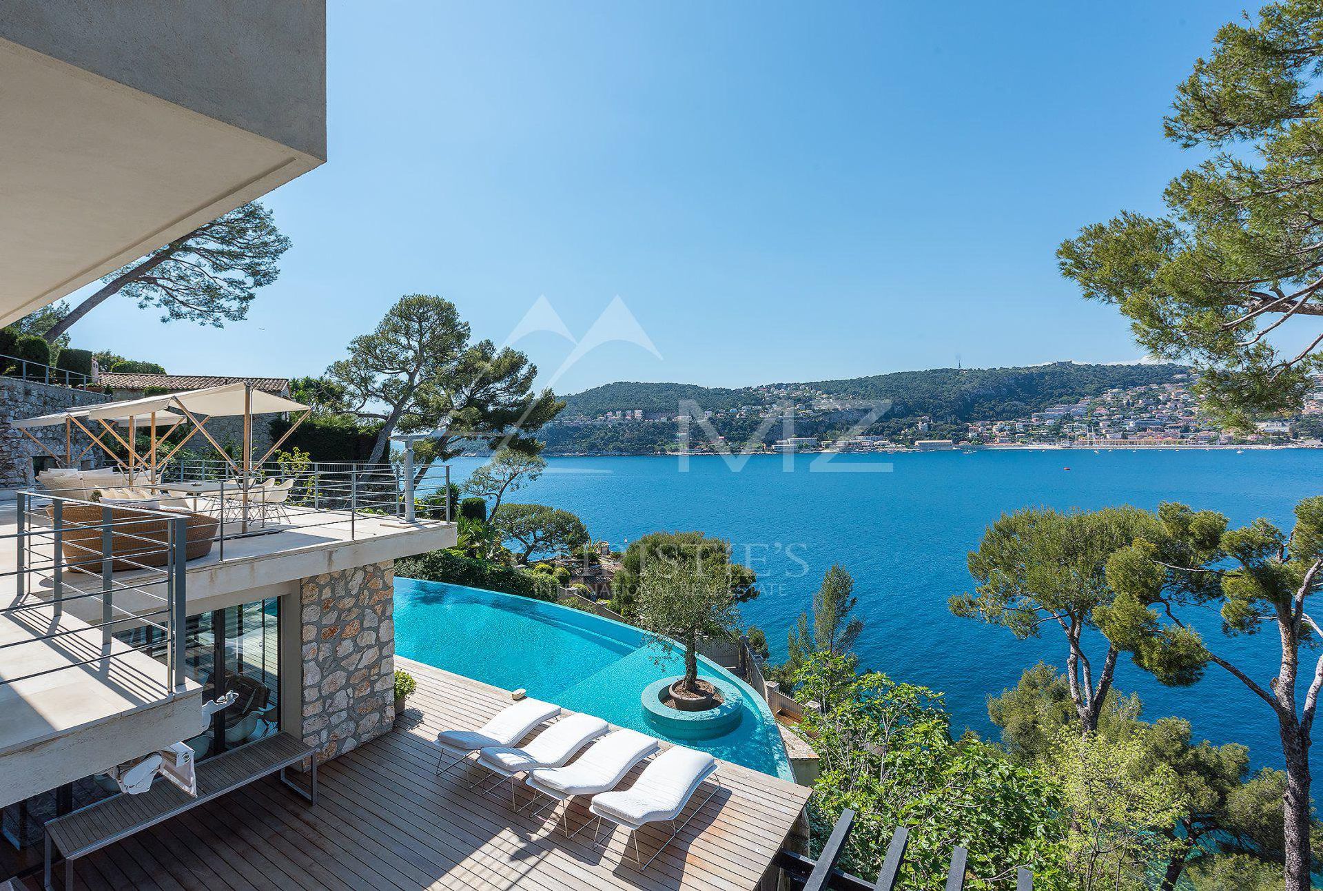 Casa nel Saint-Jean-Cap-Ferrat, Provenza-Alpi-Costa Azzurra 10764278