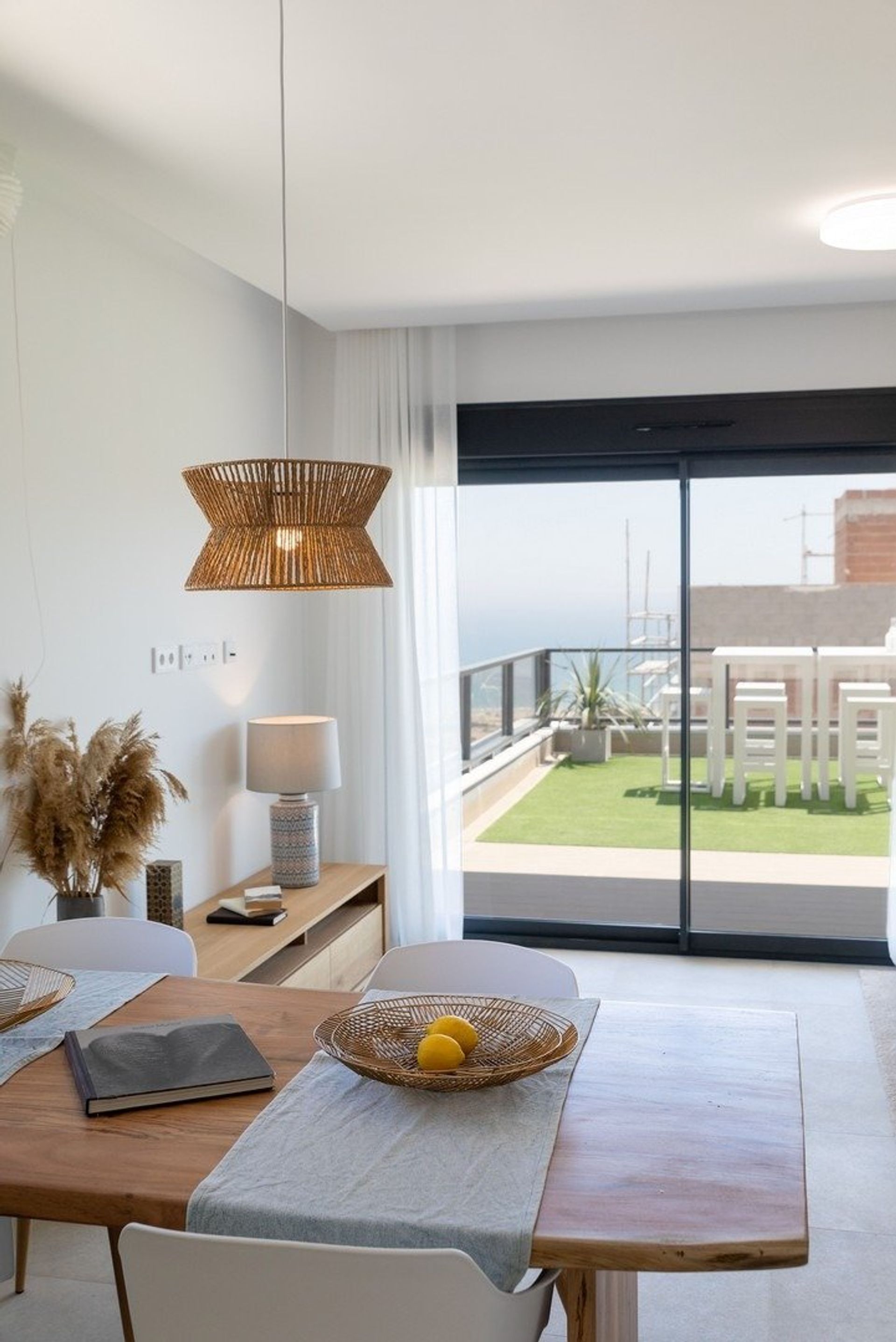 Condominium in Santa Pola, Comunidad Valenciana 10764610