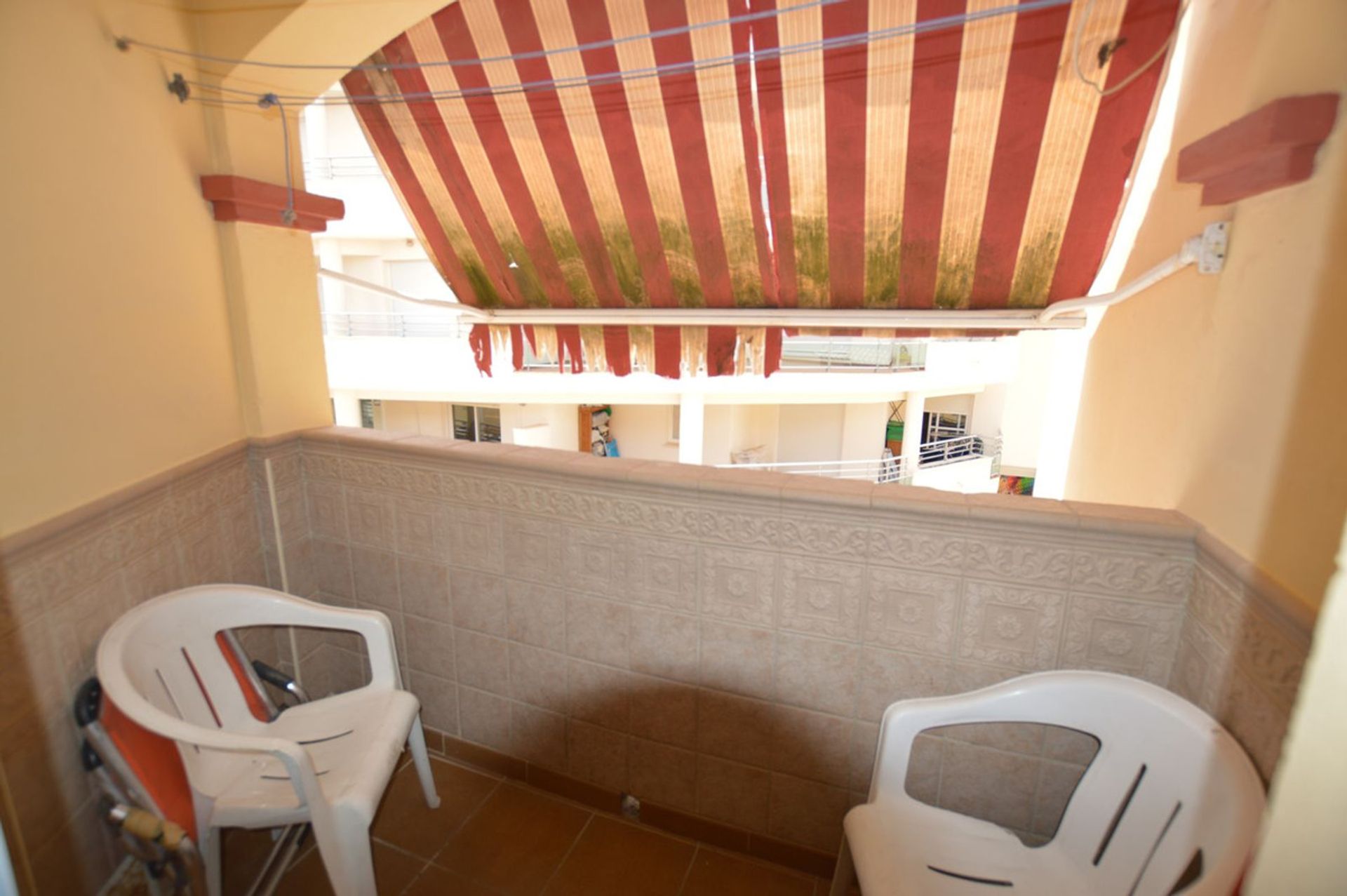 Condominium dans San Luis de Sabinillas, Andalousie 10764739