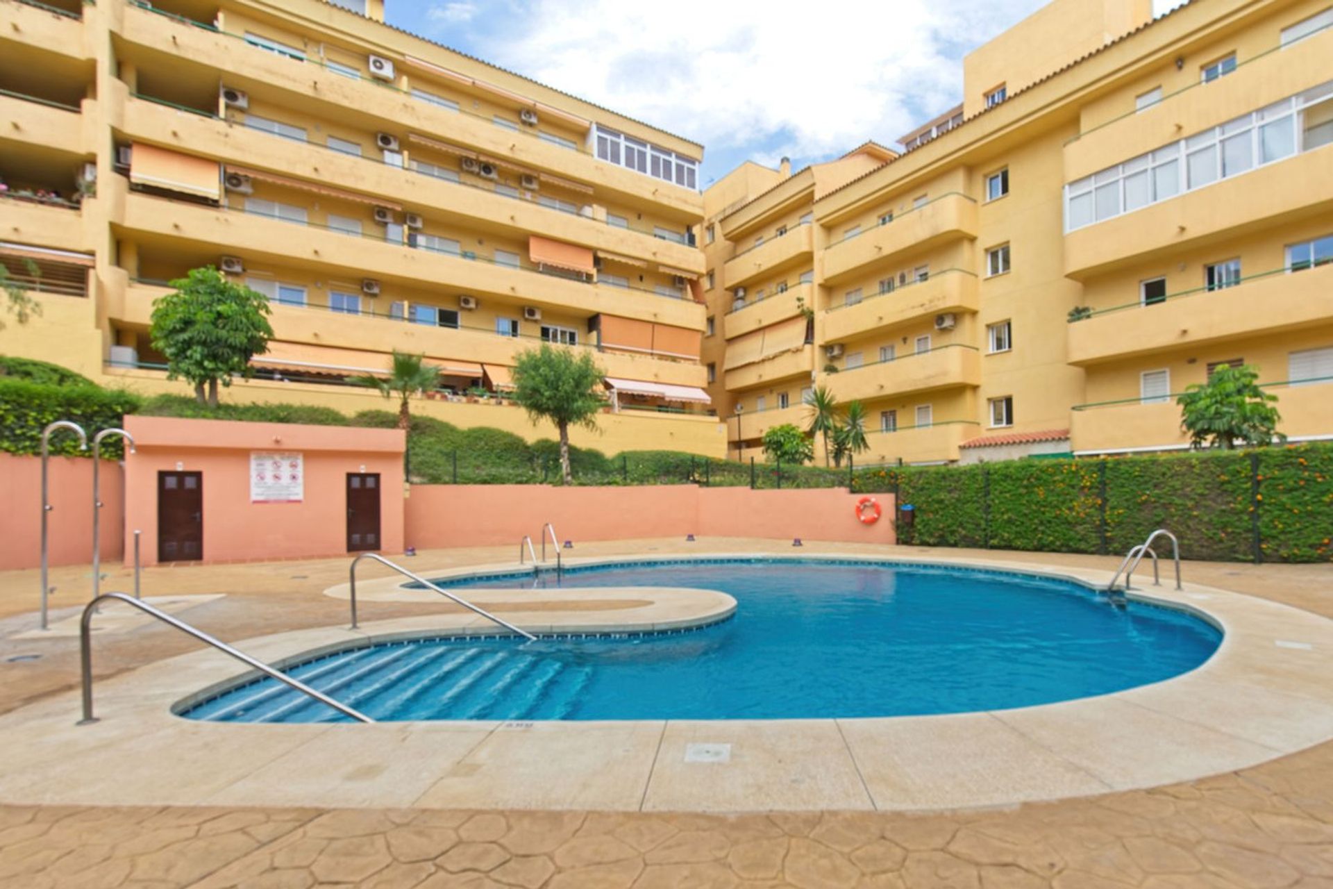 Condominio nel Fuengirola, Andalusia 10764854