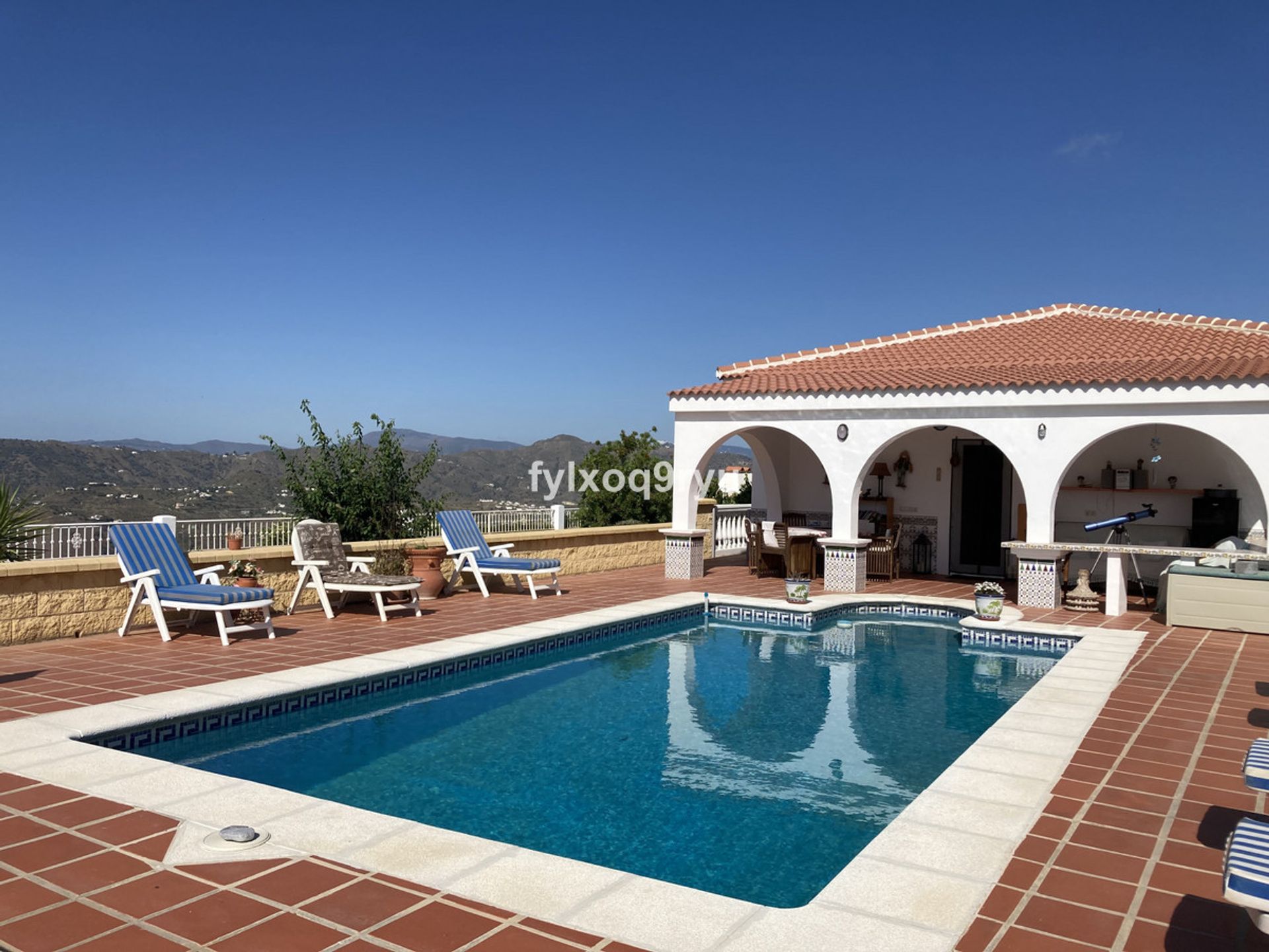 House in Canillas de Aceituno, Andalucía 10764910